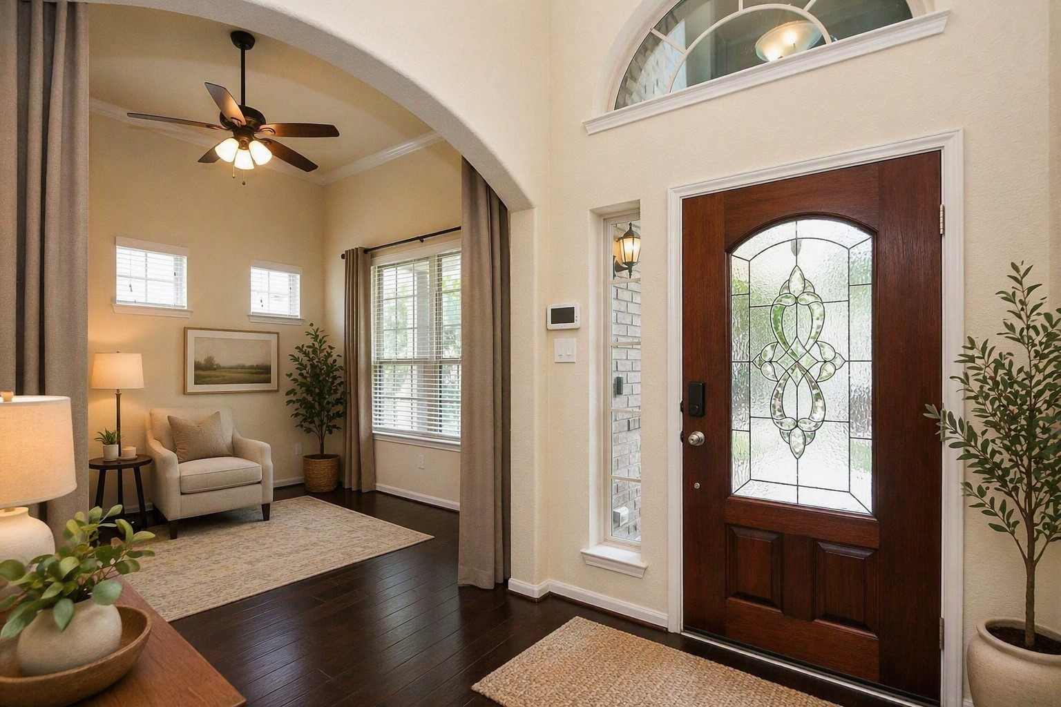 Listing photo 1