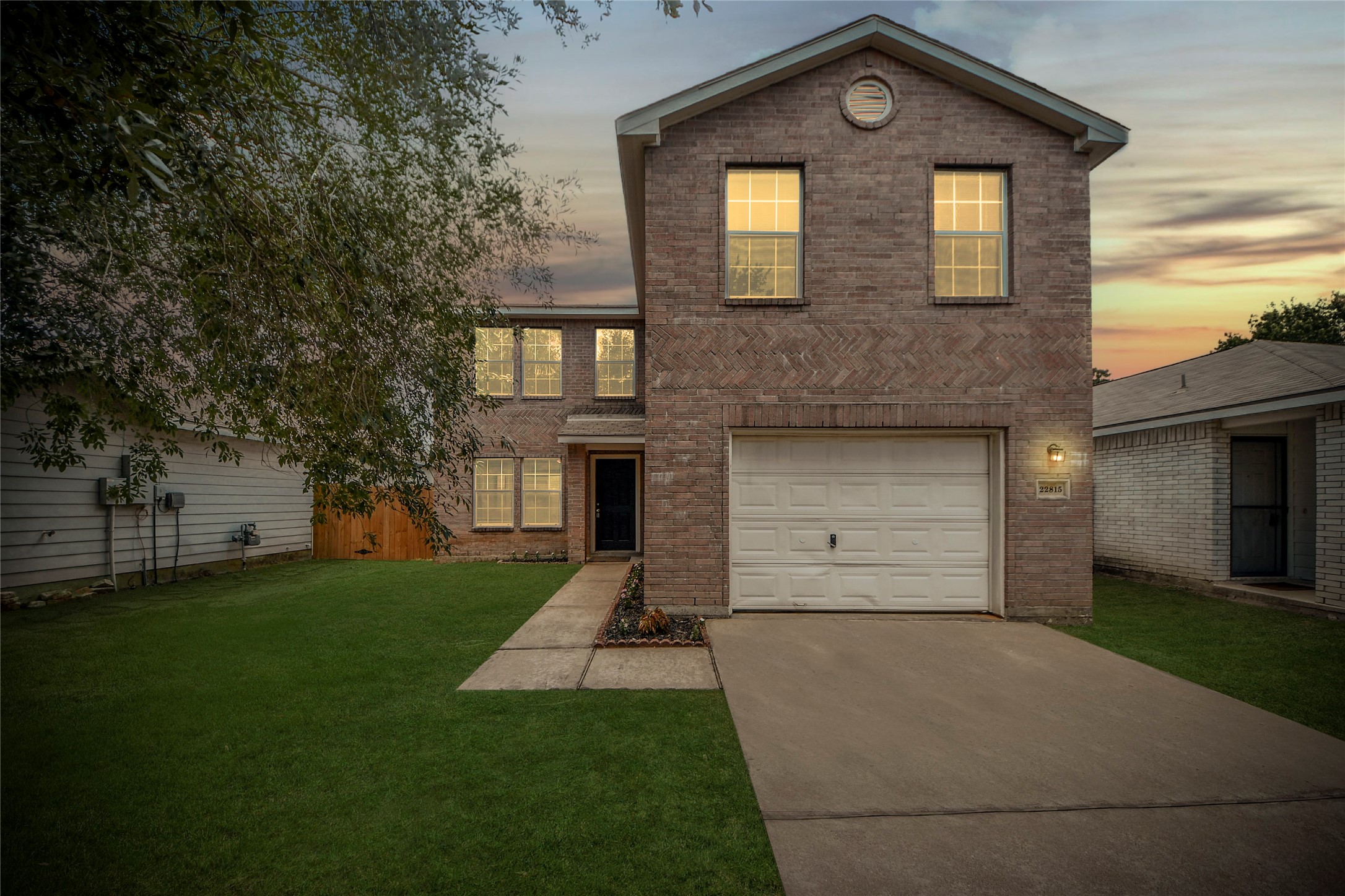 Listing photo 1