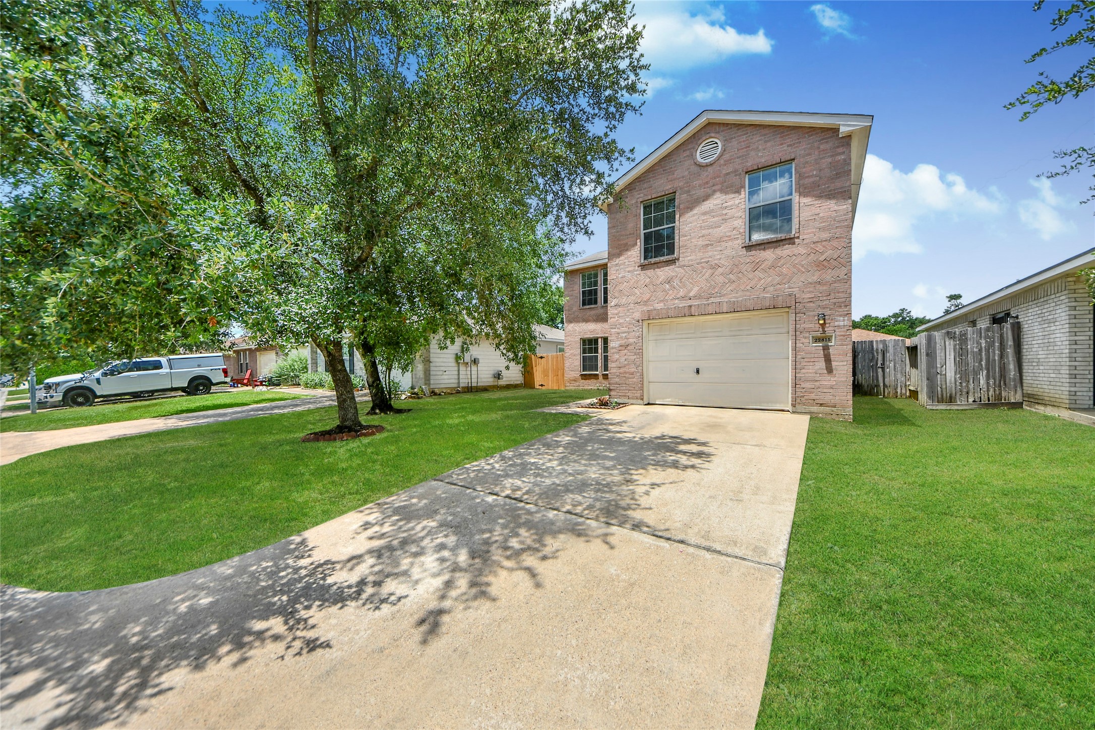 Listing photo 1