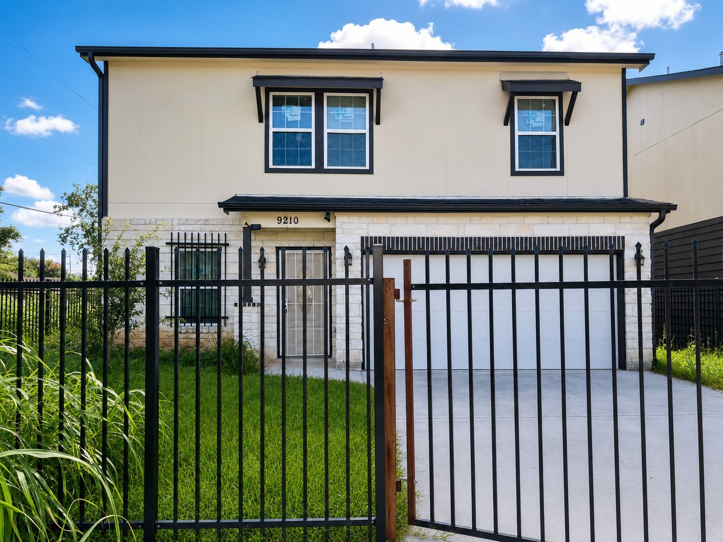 Listing photo 1