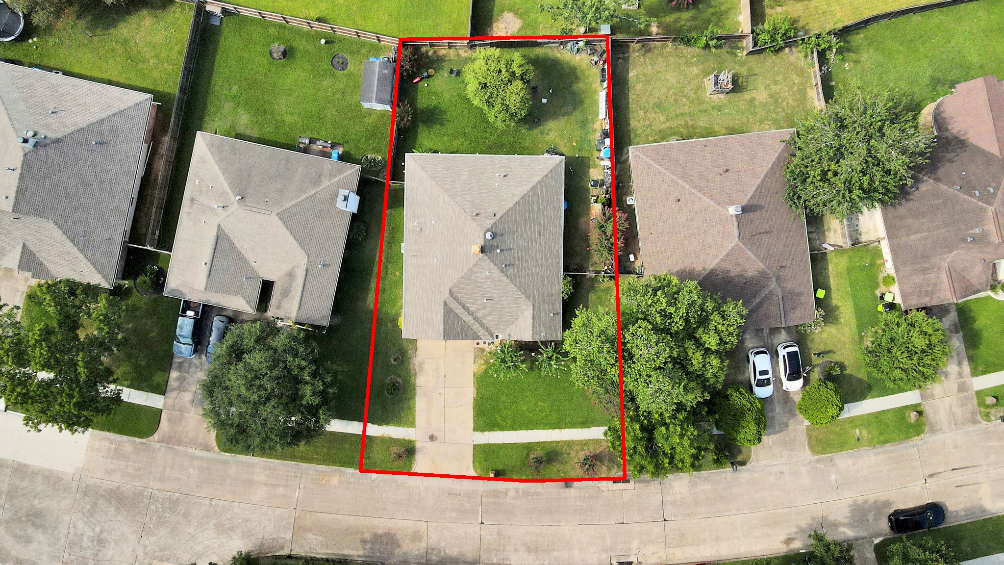 Listing photo 2