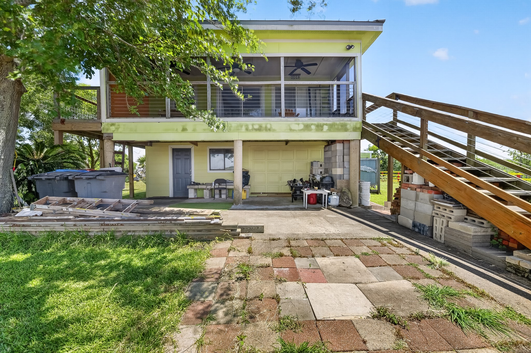 Listing photo 3