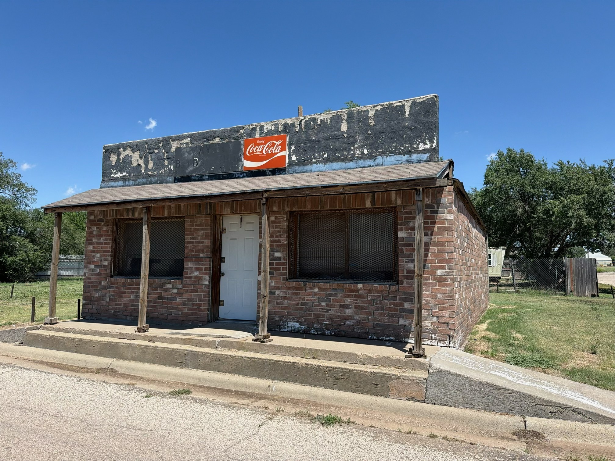 Listing photo 1