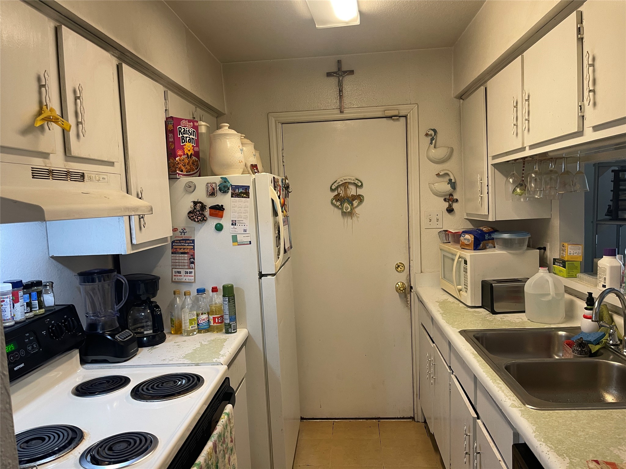 Listing photo 5