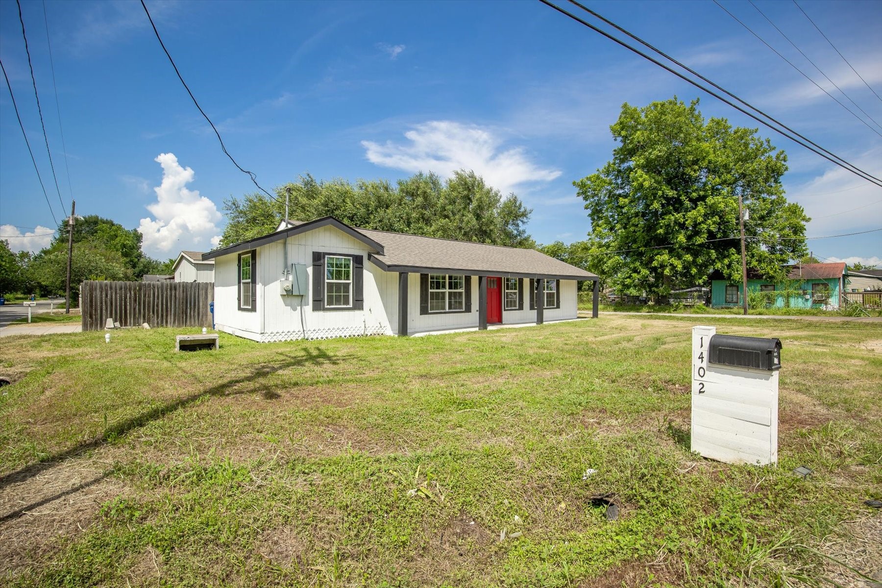 Listing photo 5