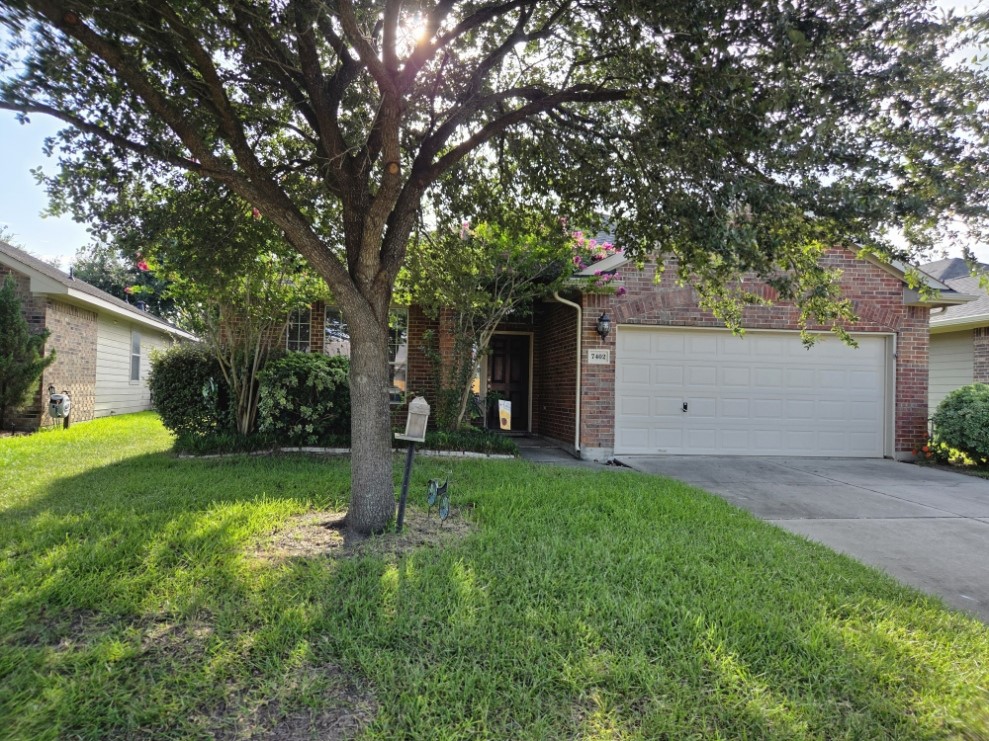 Listing photo 1