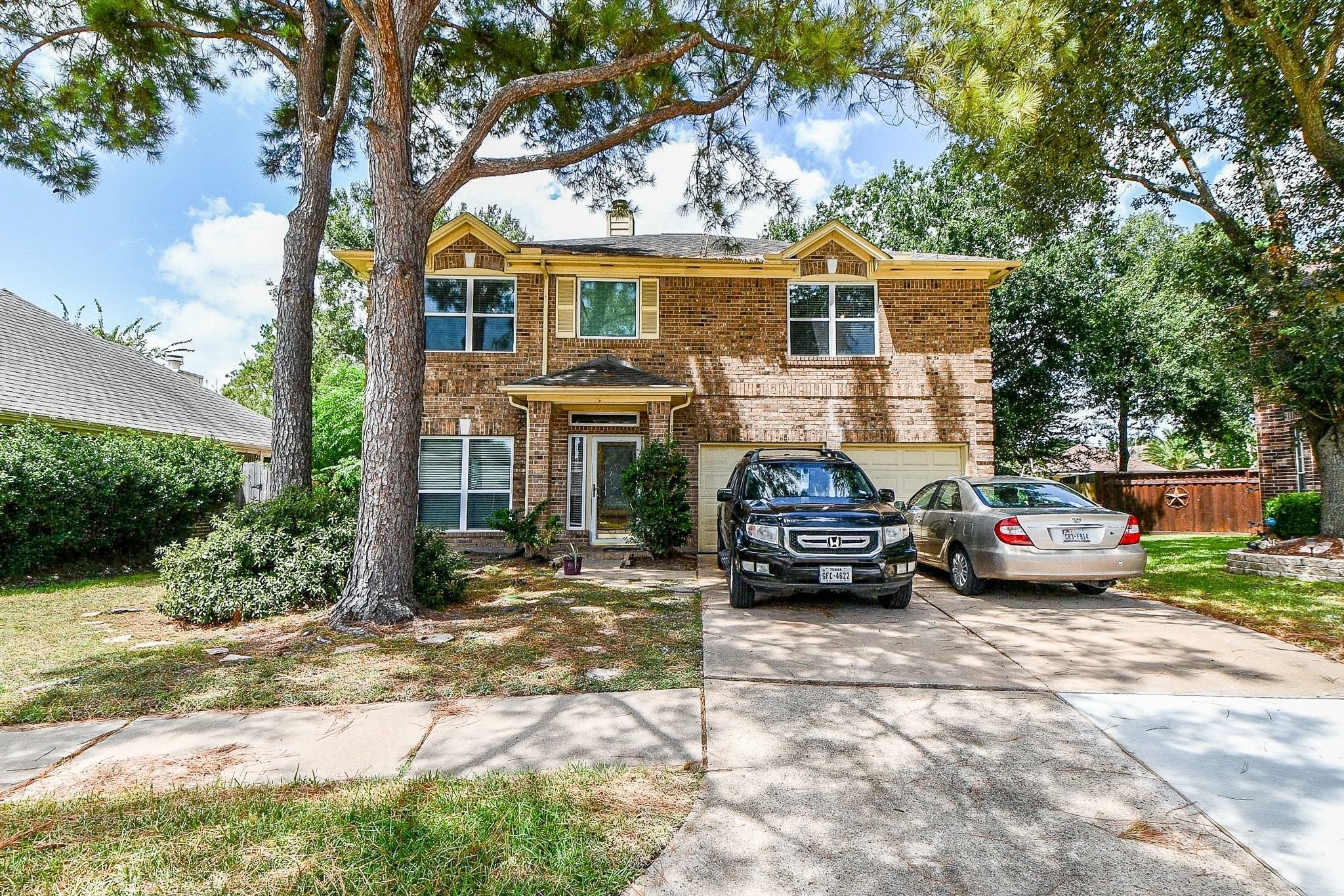 Listing photo 1