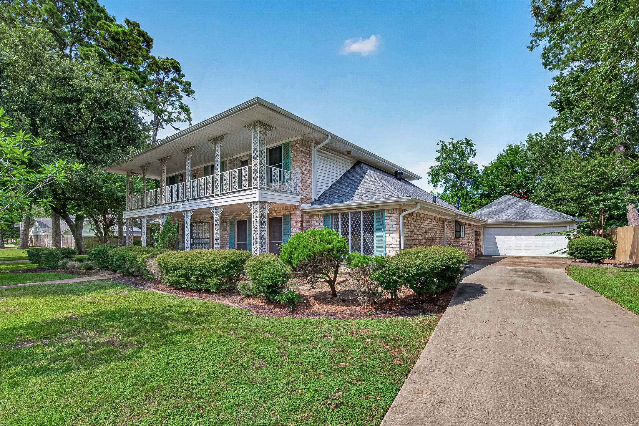 Listing photo 1