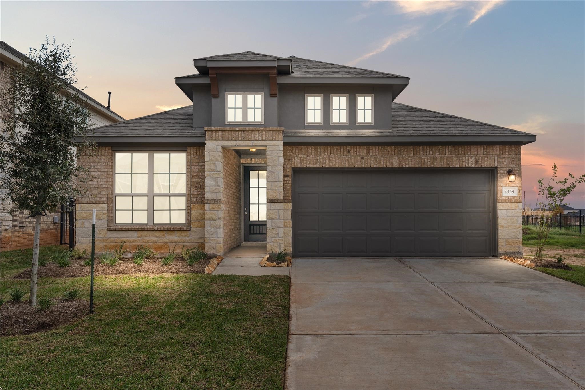 Listing photo 1