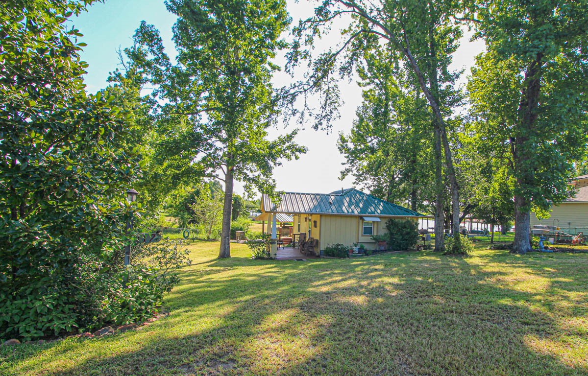 Listing photo 5