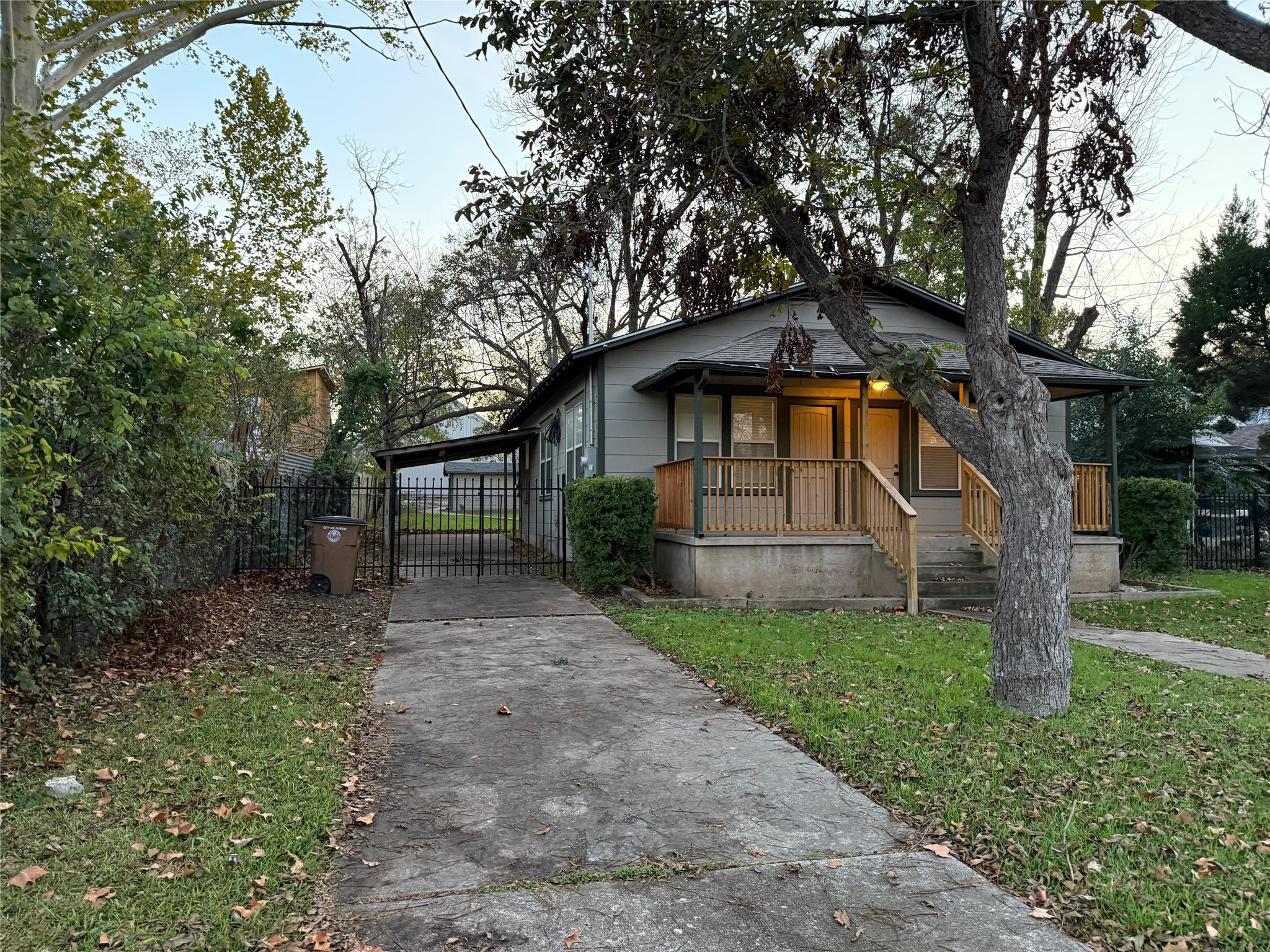 Listing photo 1