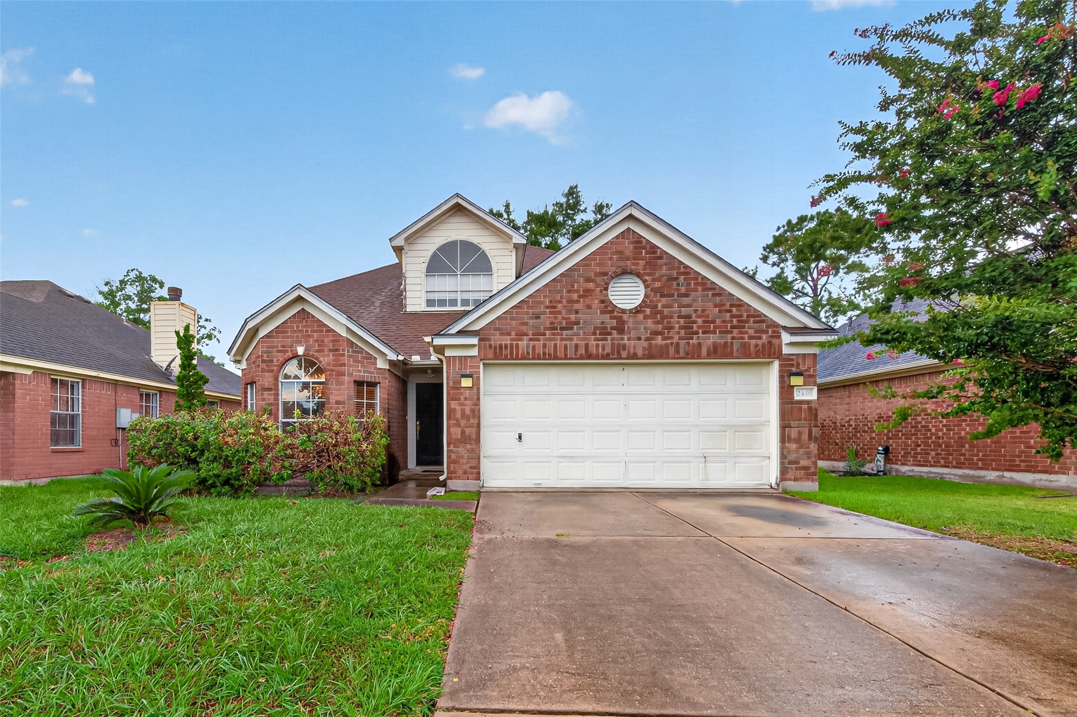 Listing photo 1