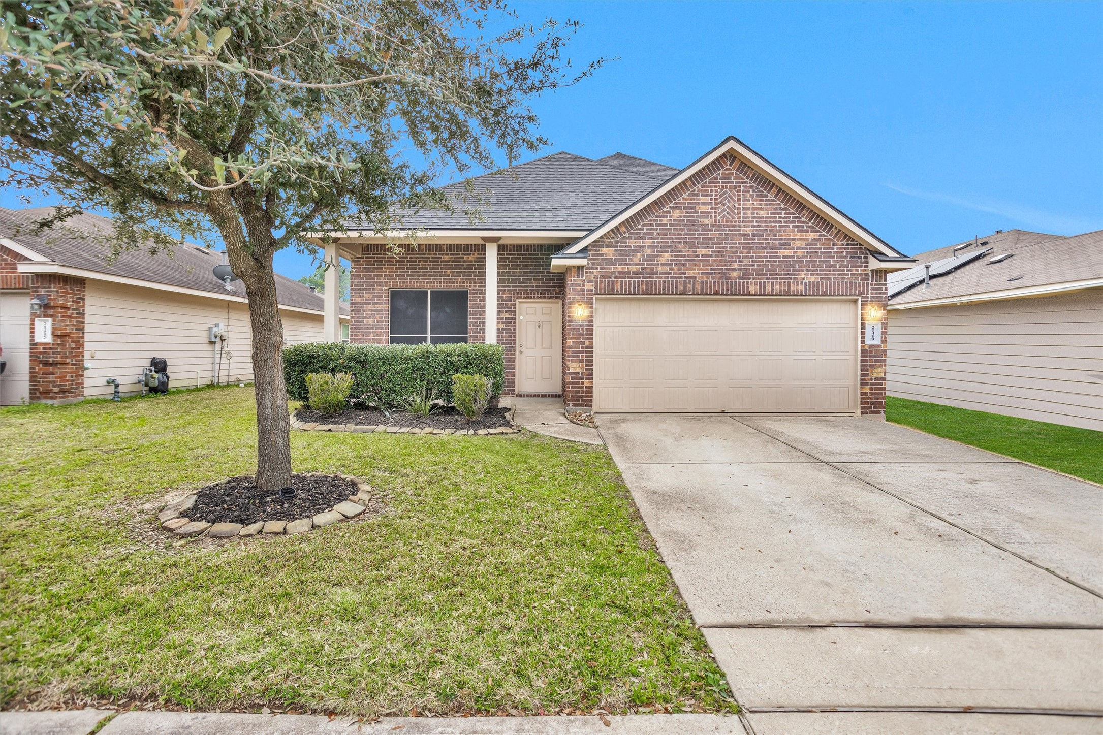 Listing photo 1