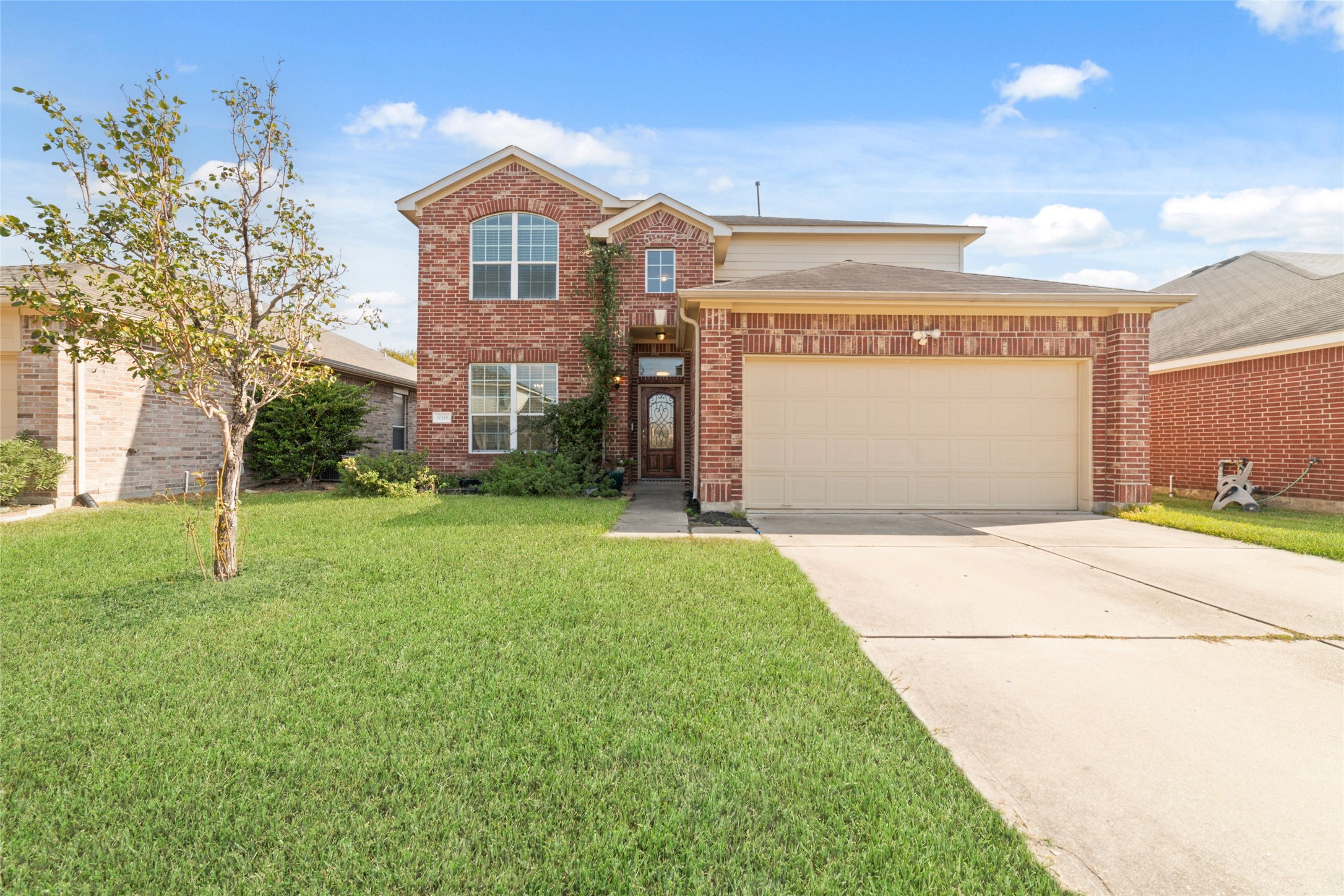 Listing photo 1