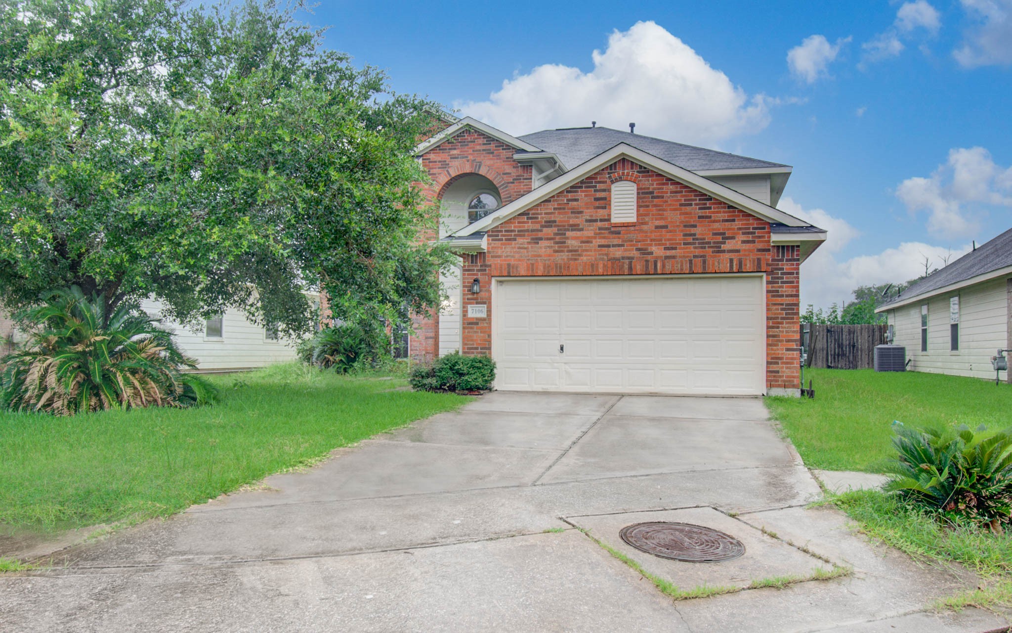 Listing photo 1