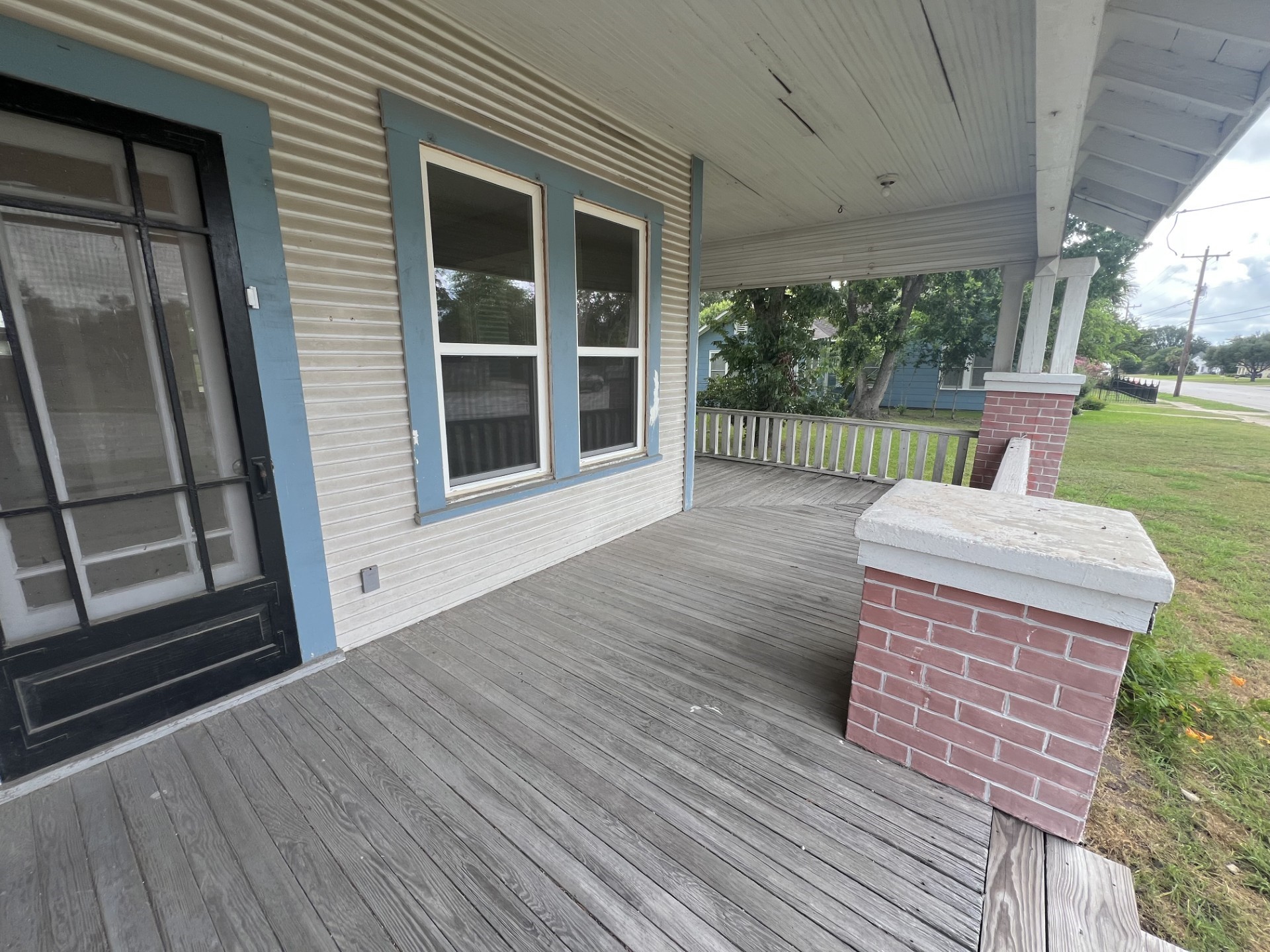 Listing photo 4