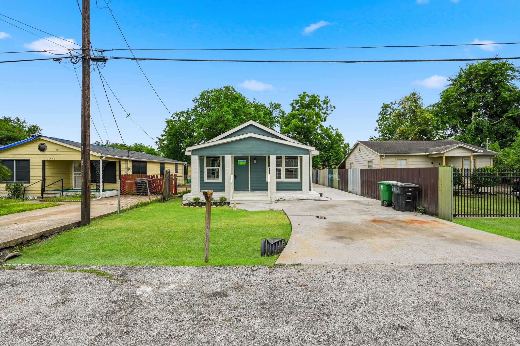 Listing photo 4