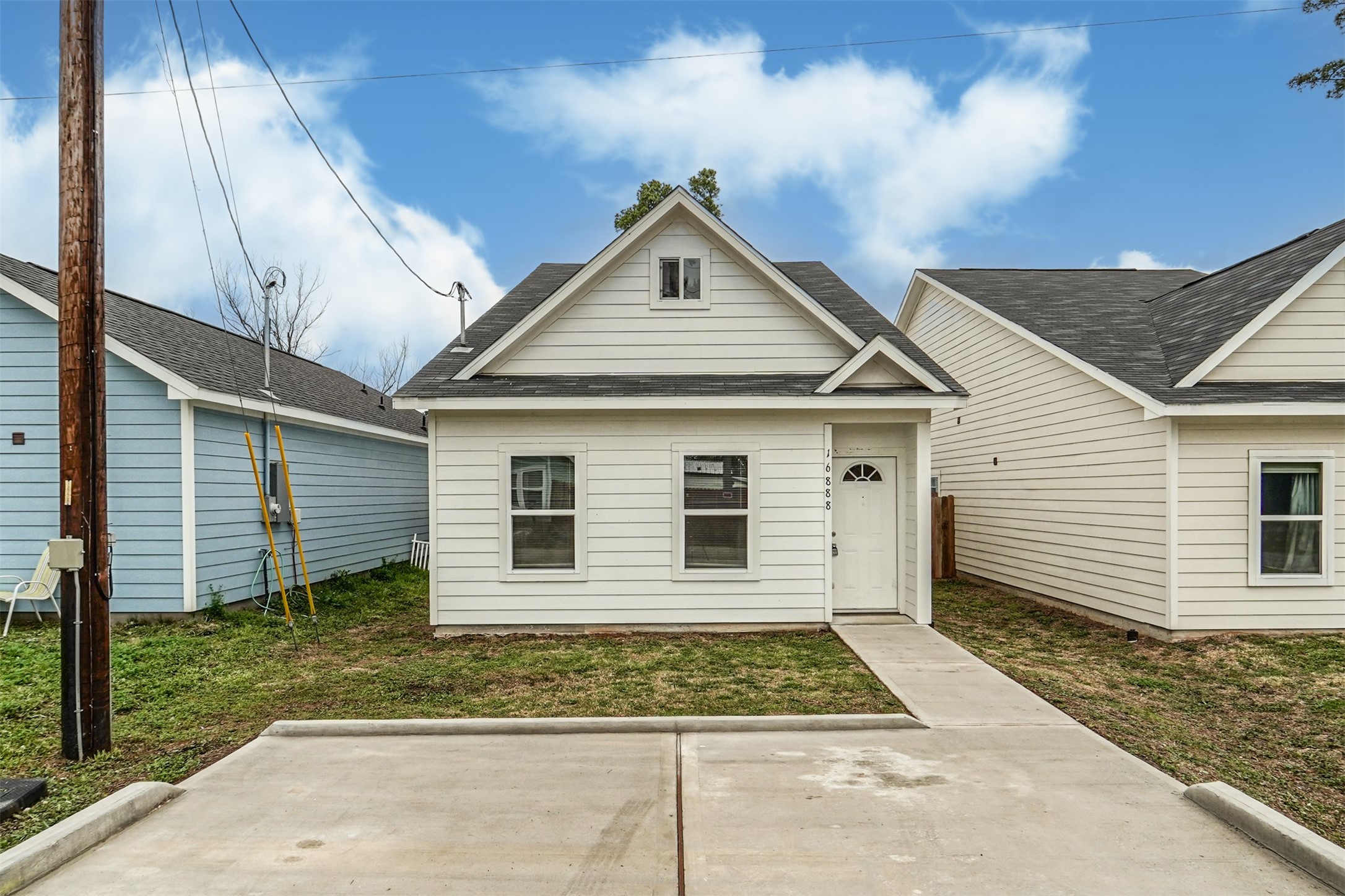 Listing photo 1
