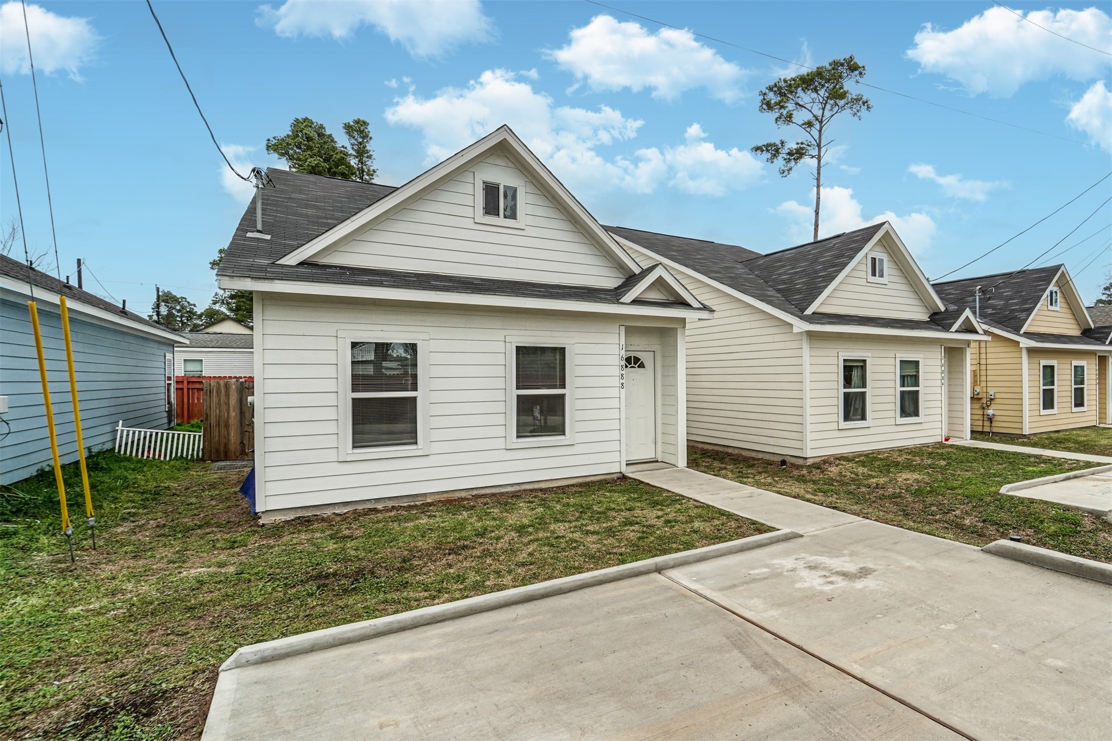 Listing photo 1