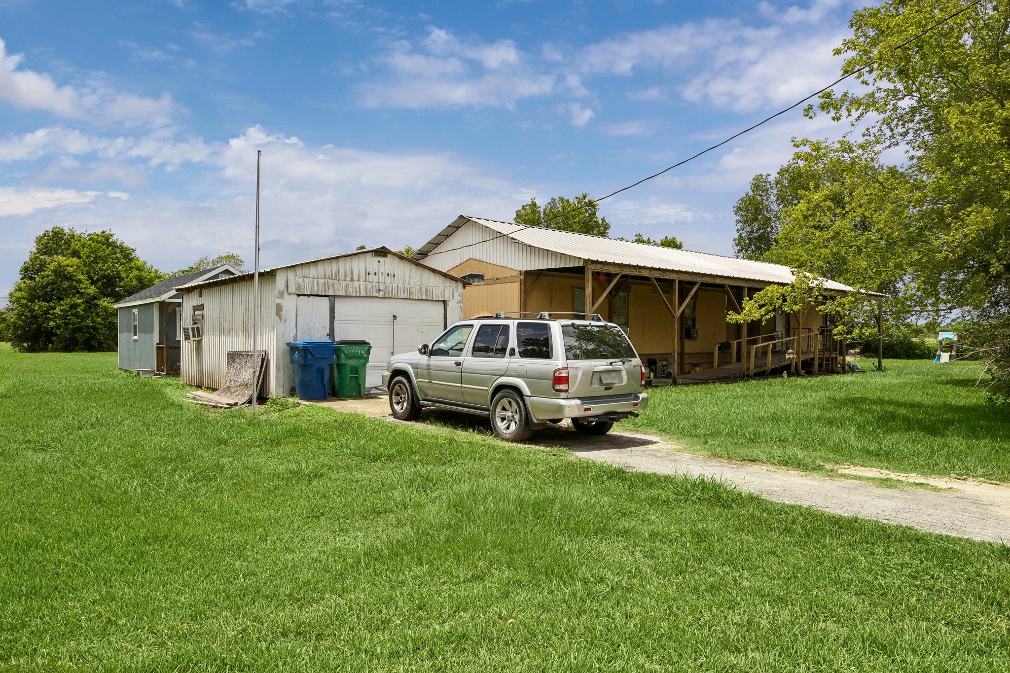 Listing photo 4