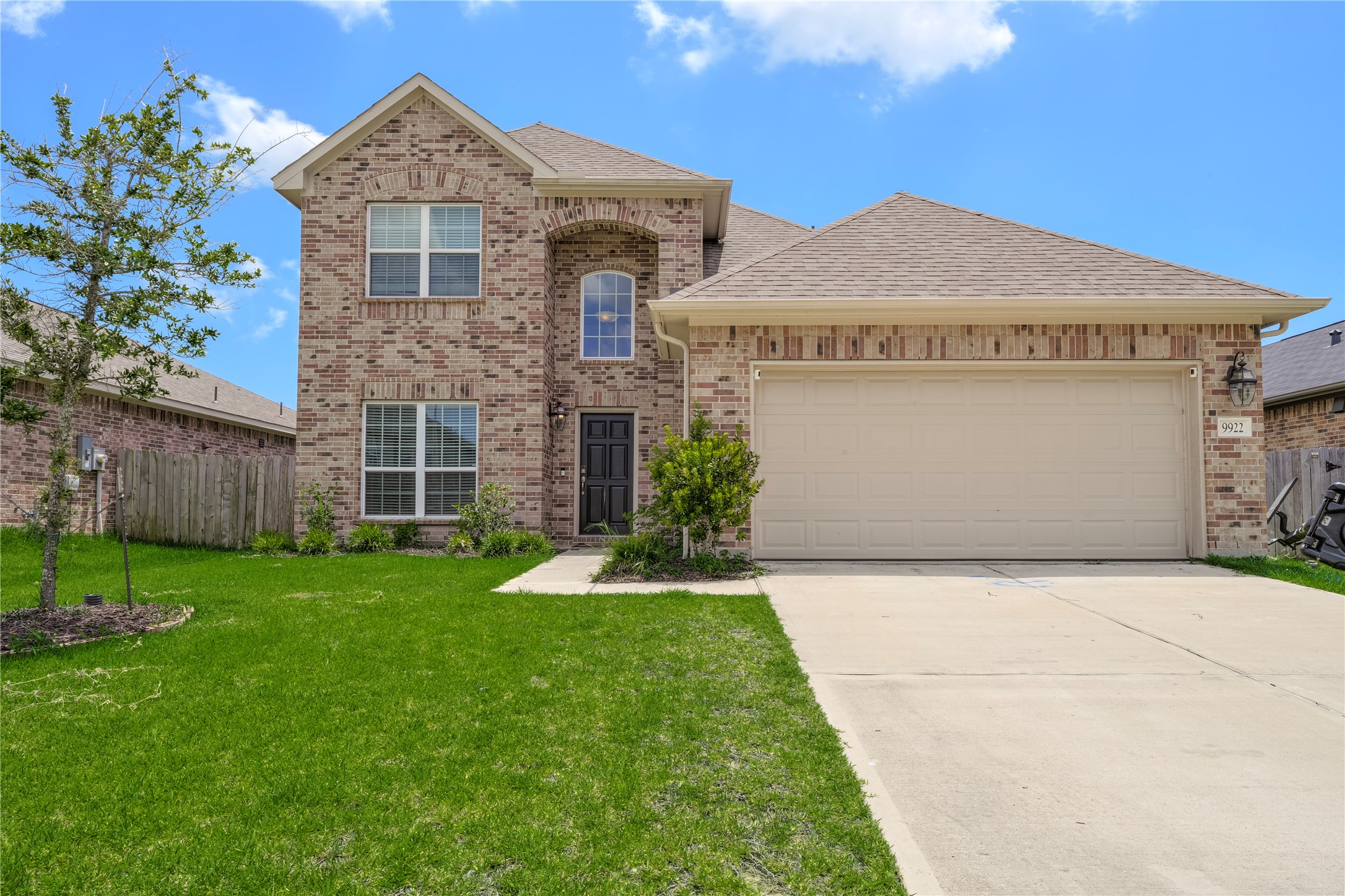 Listing photo 1