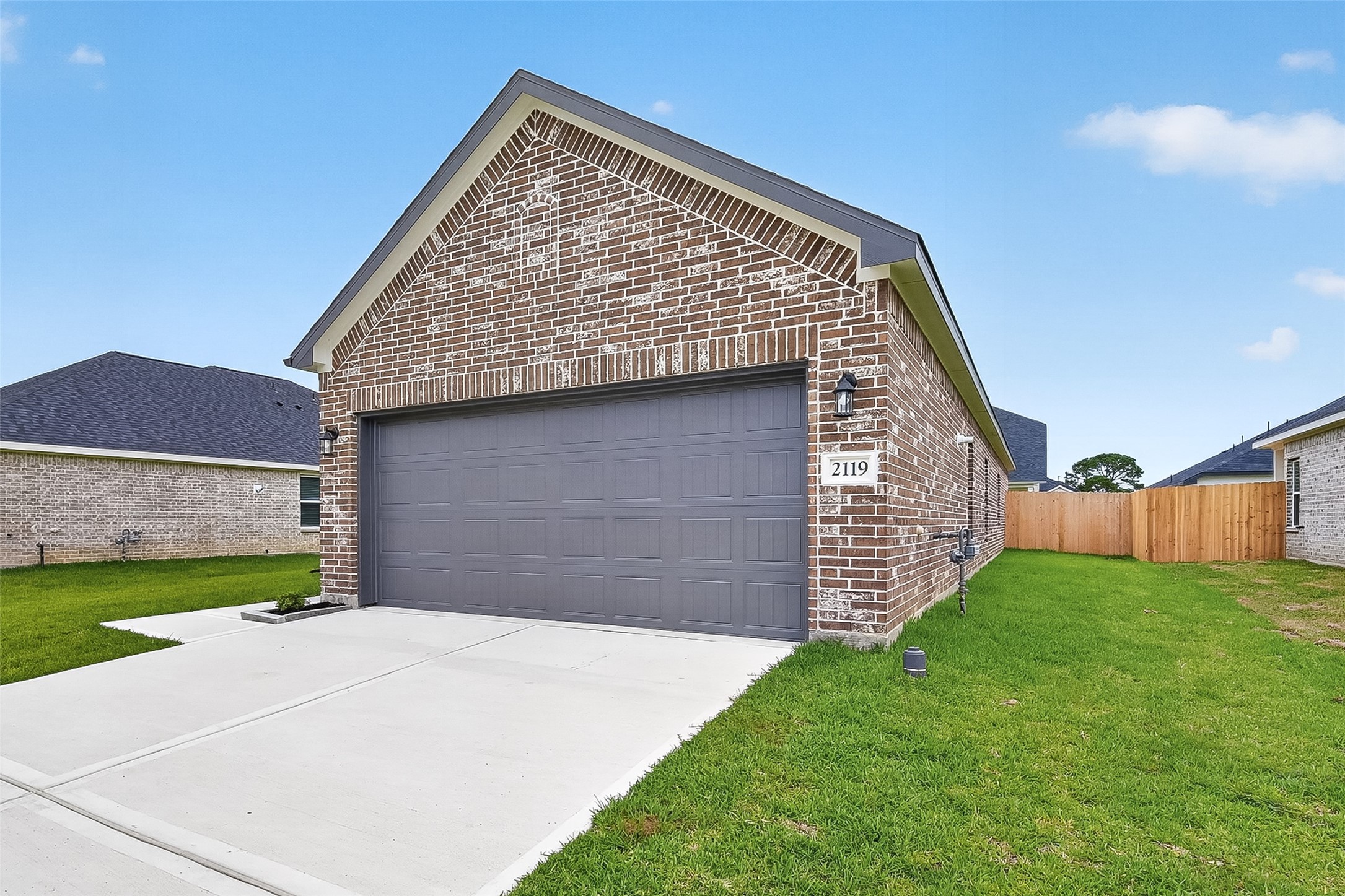 Listing photo 1