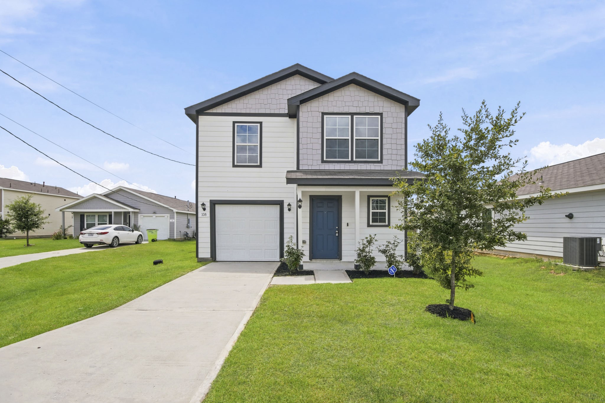 Listing photo 1