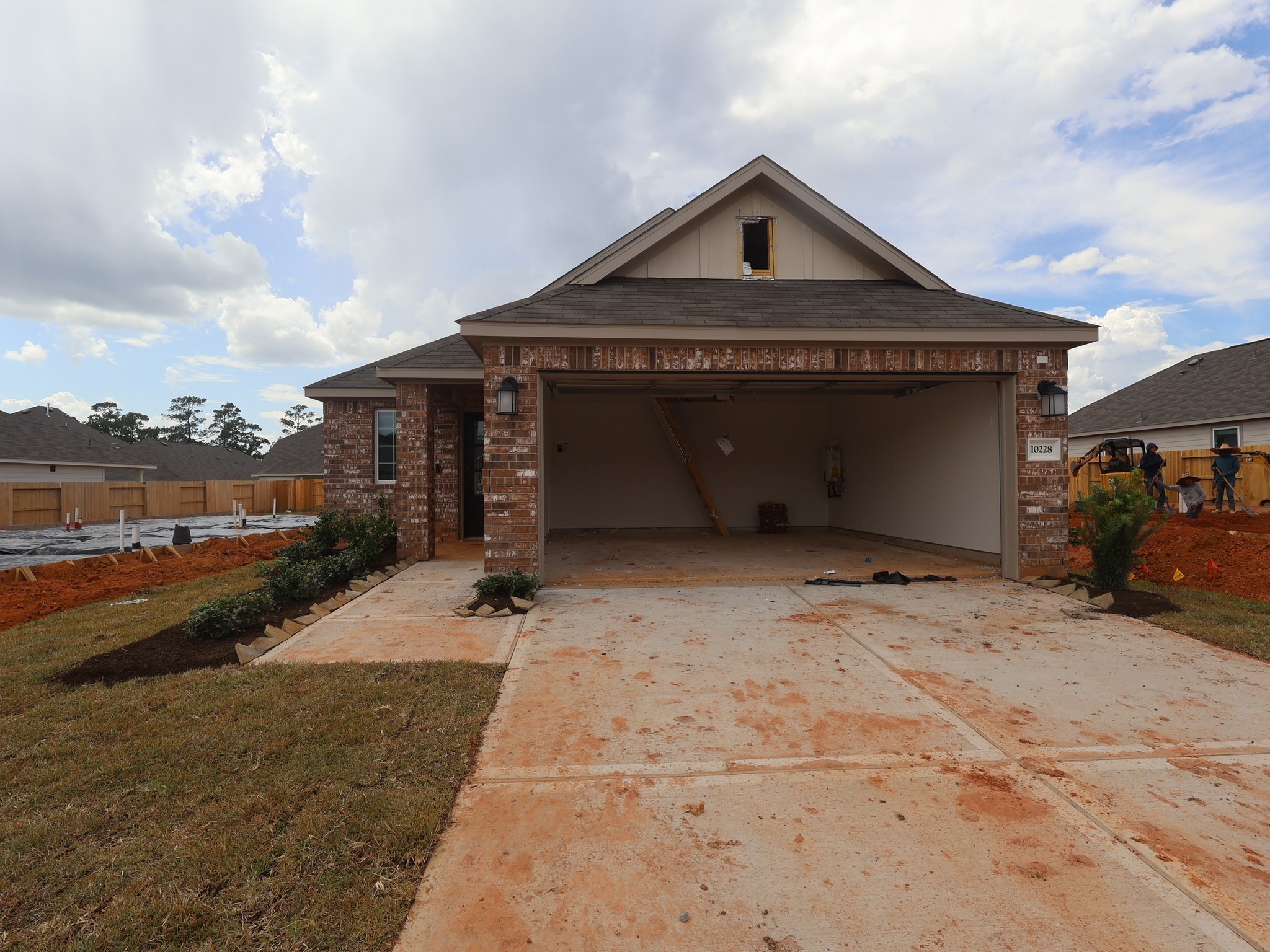 Listing photo 1