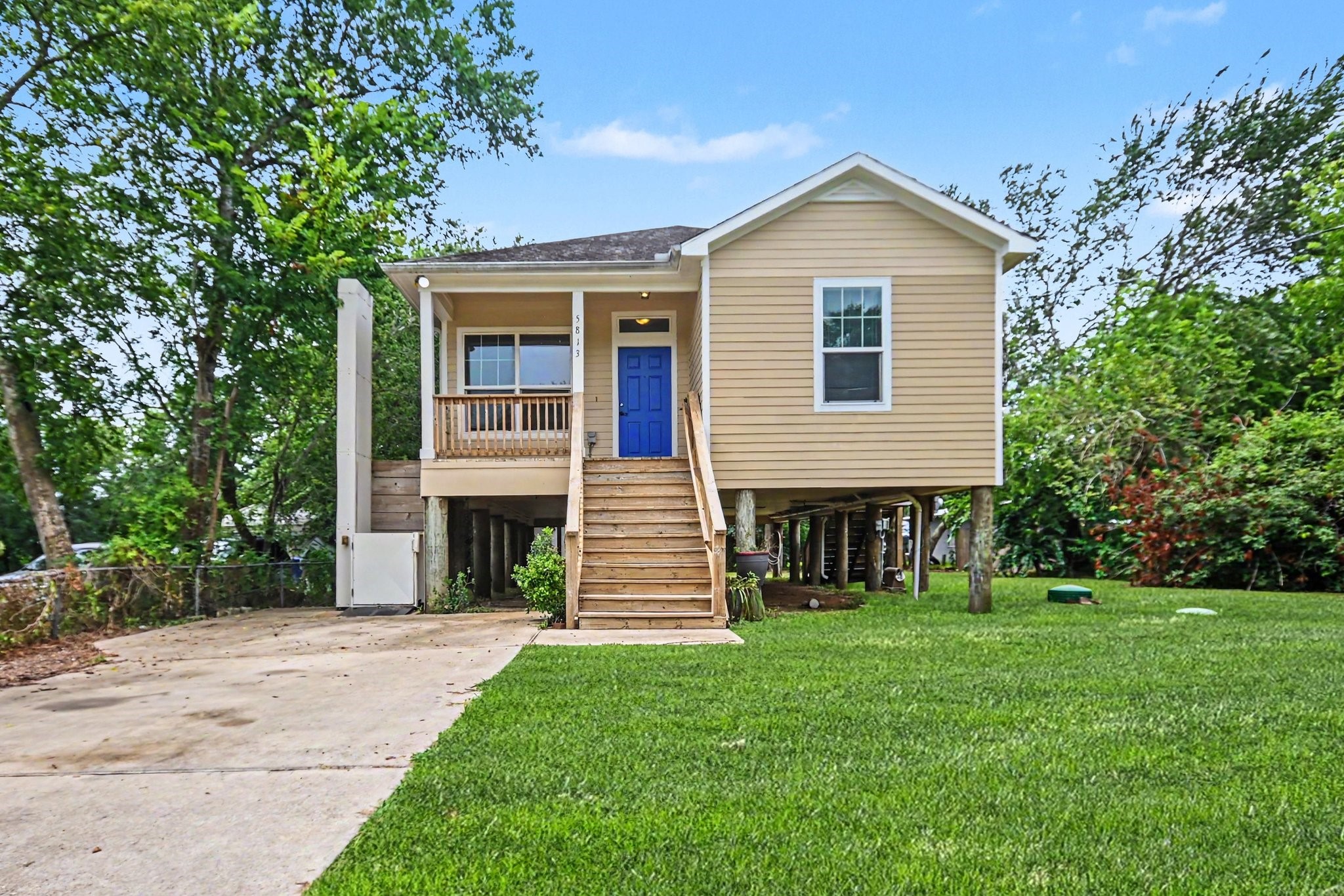 Listing photo 3