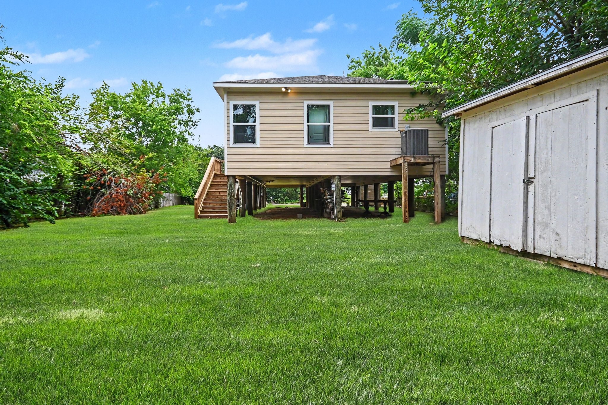 Listing photo 5