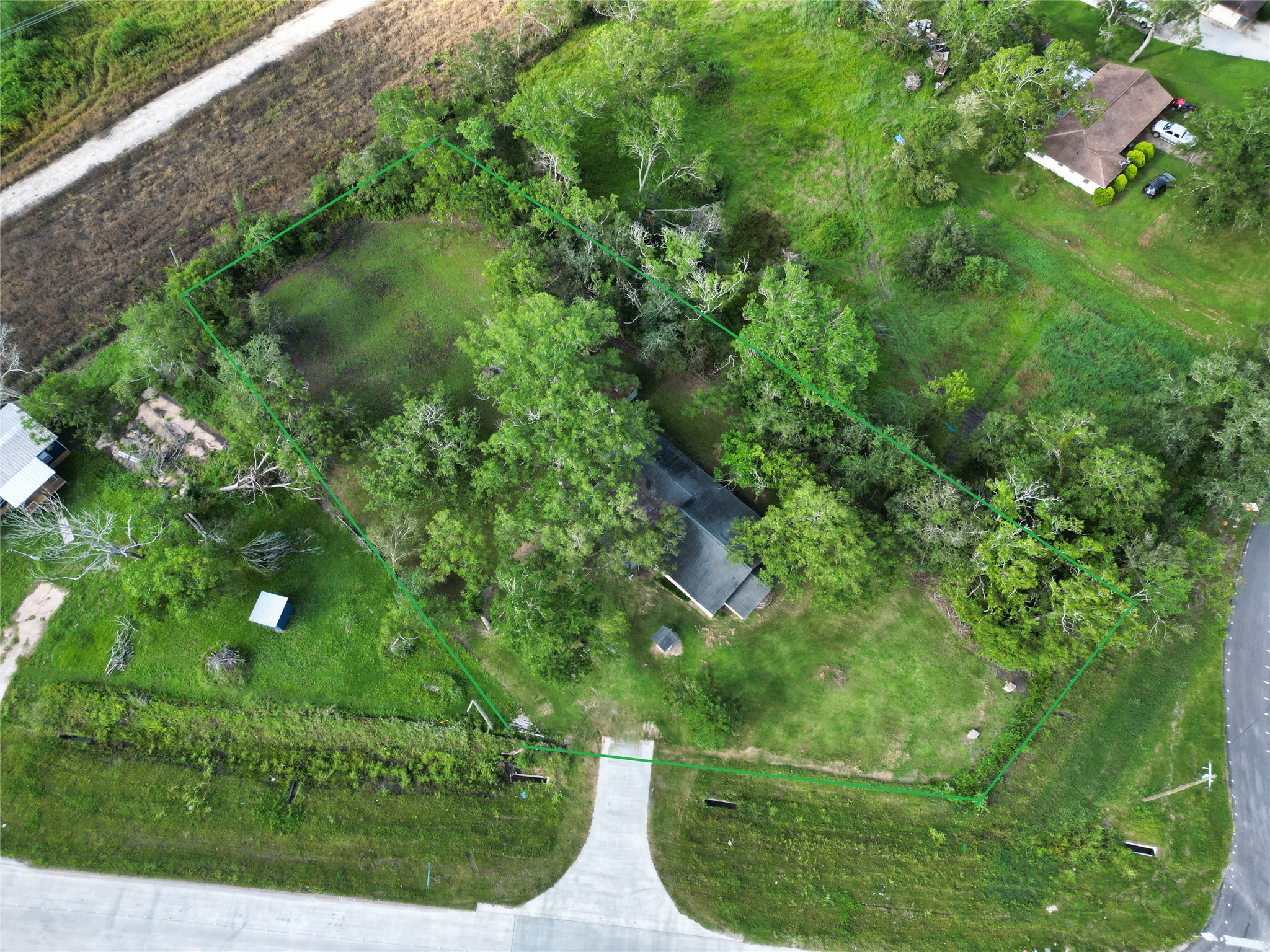 Listing photo 3