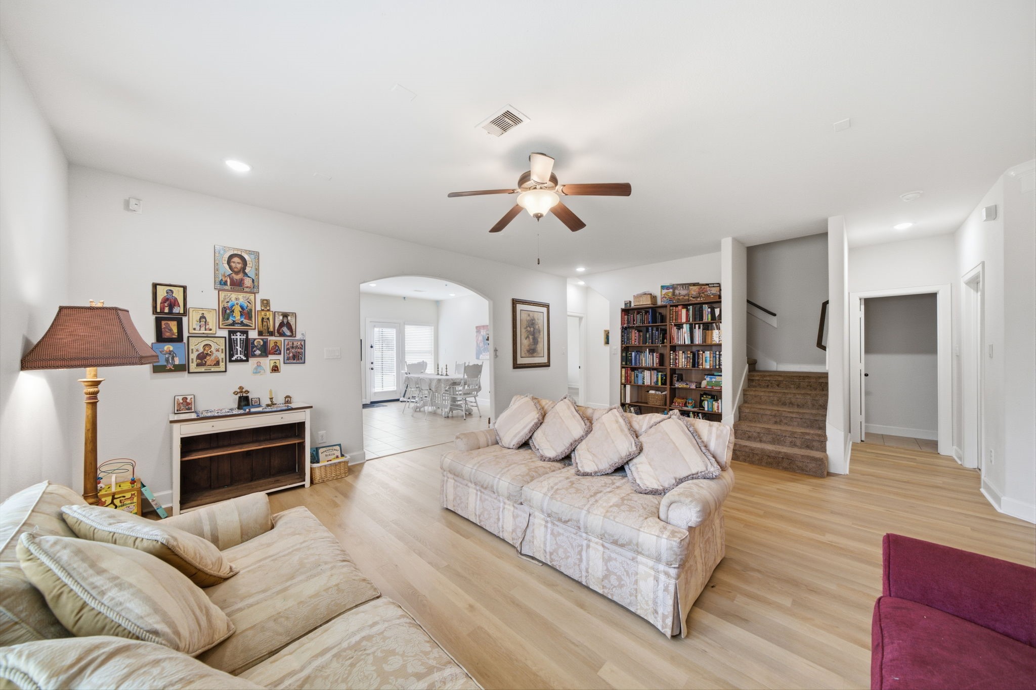 Listing photo 4