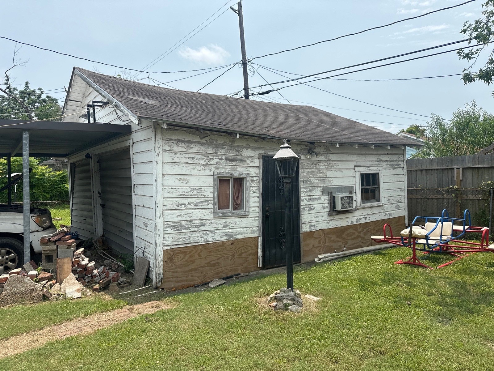 Listing photo 1