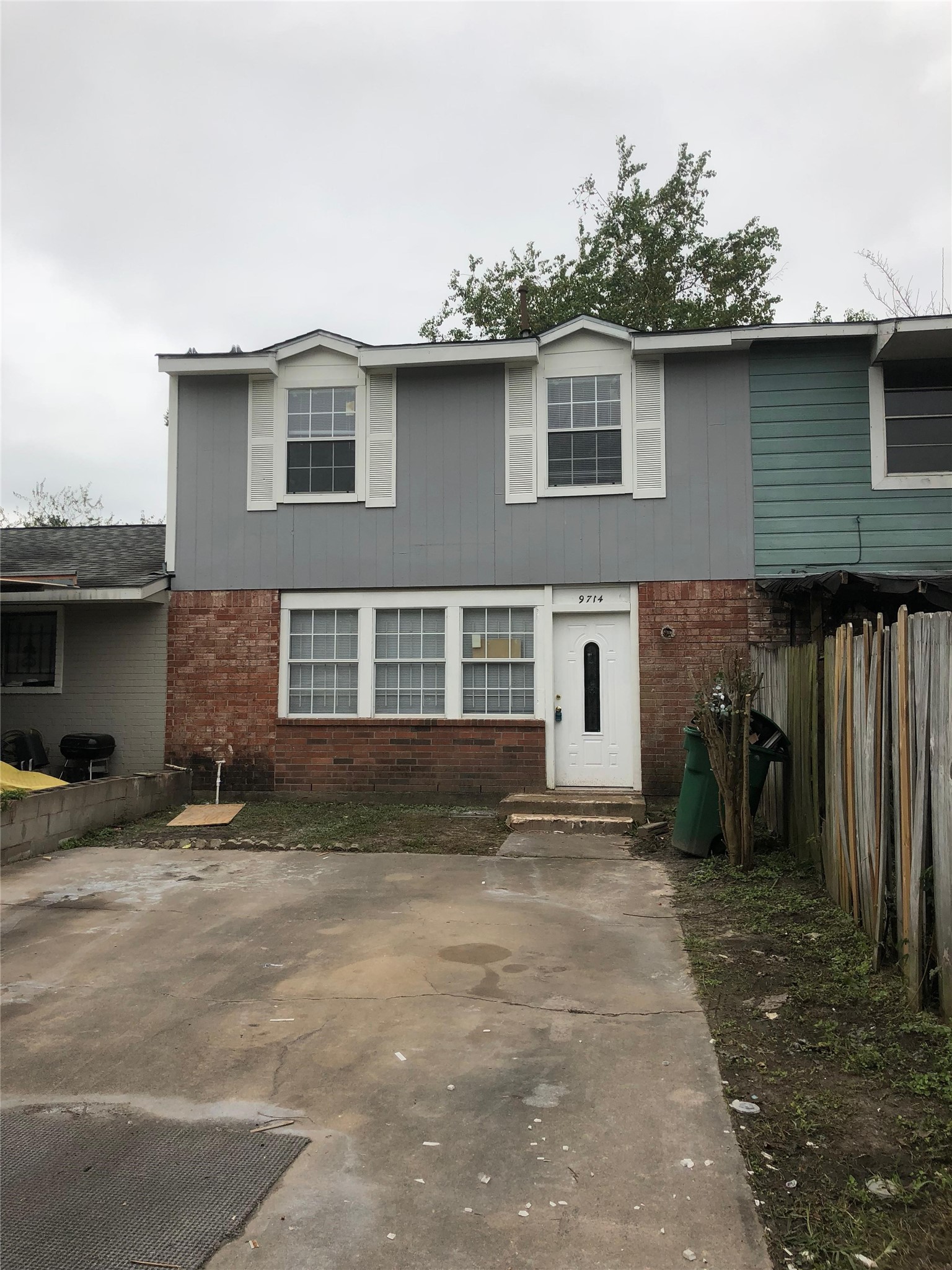 Listing photo 1