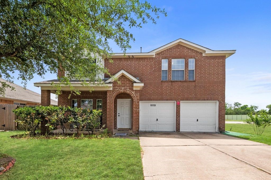 Listing photo 1