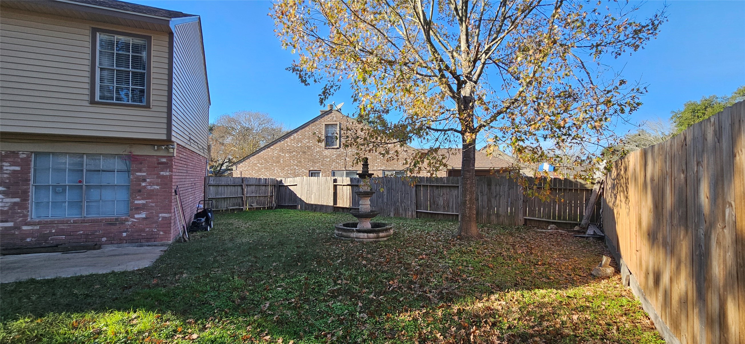 Listing photo 4