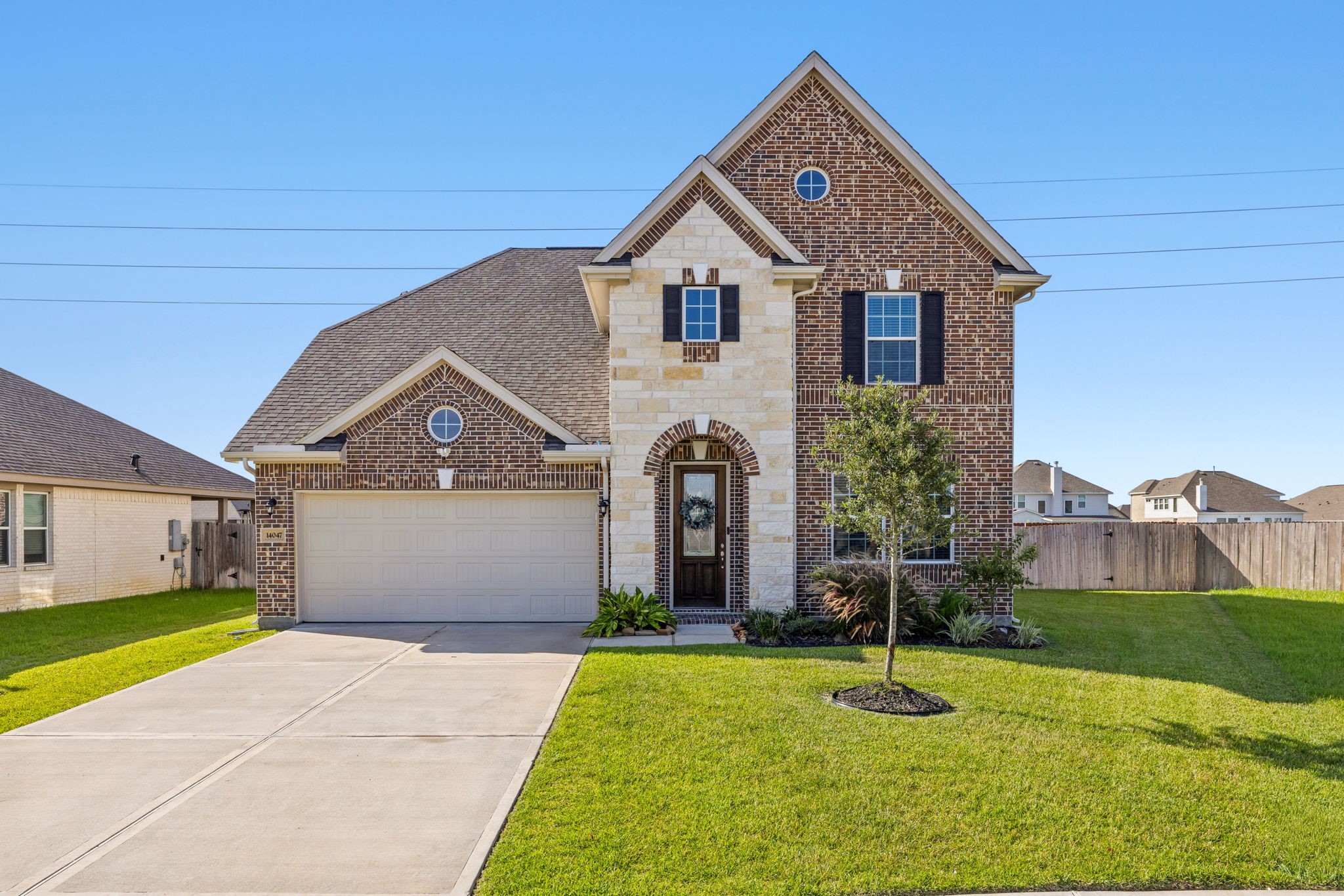 Listing photo 1