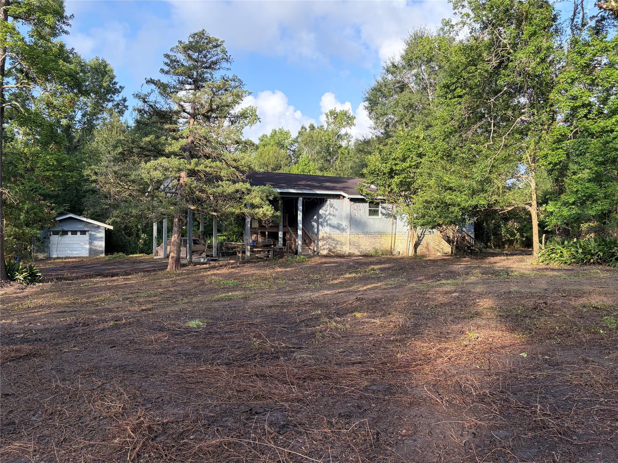 Listing photo 3
