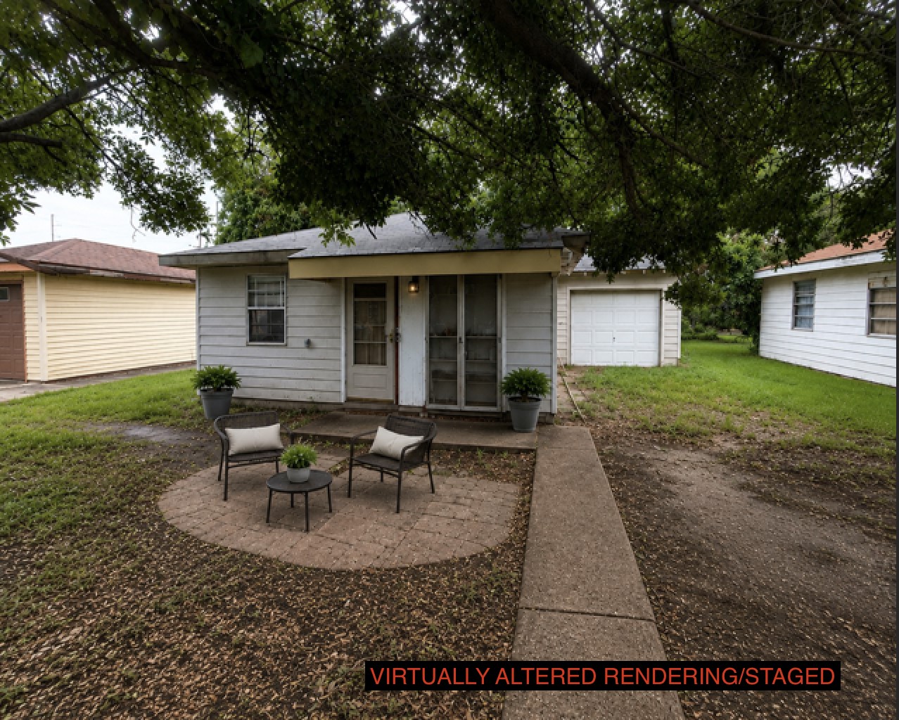 Listing photo 2
