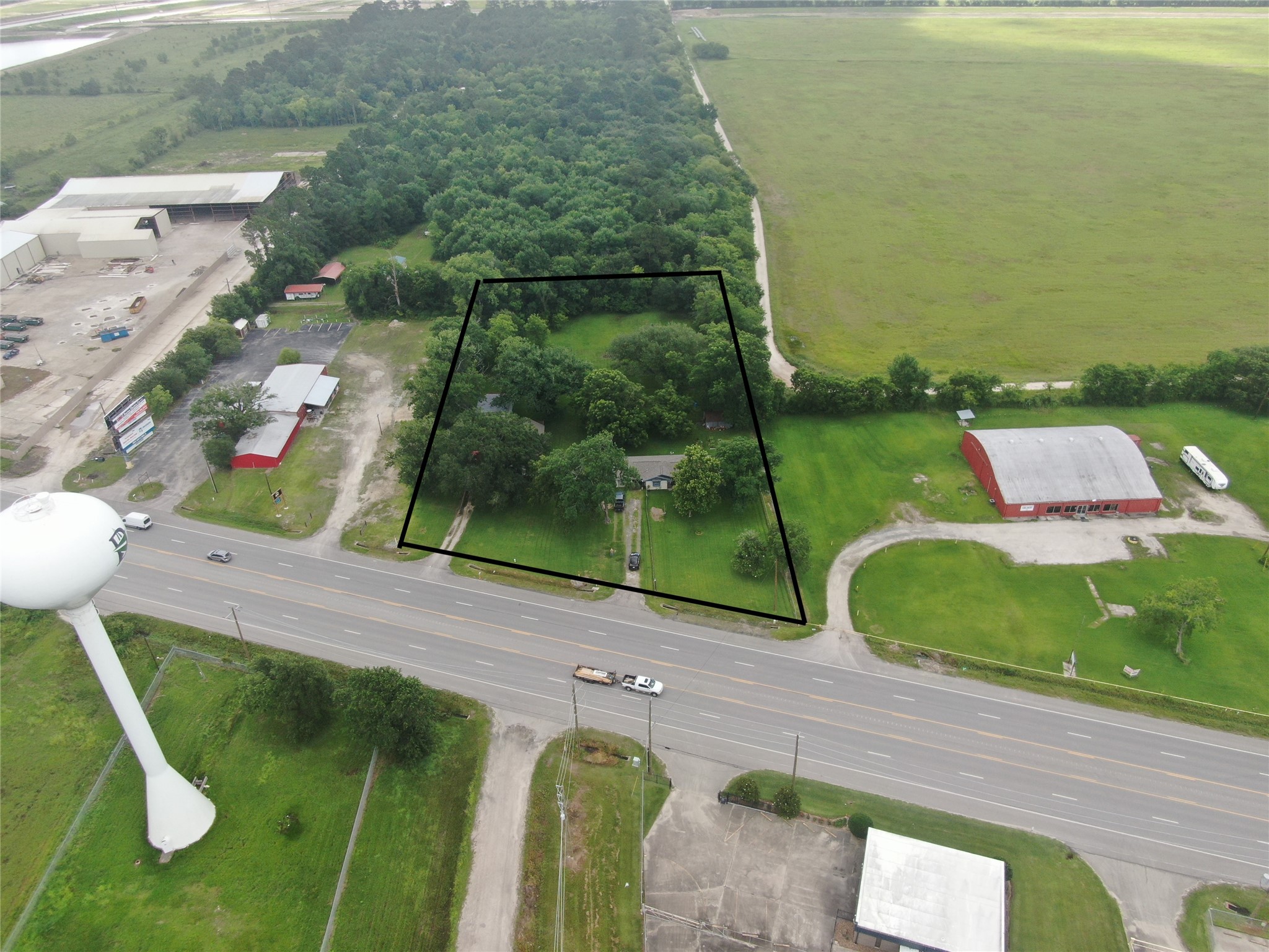 Listing photo 1