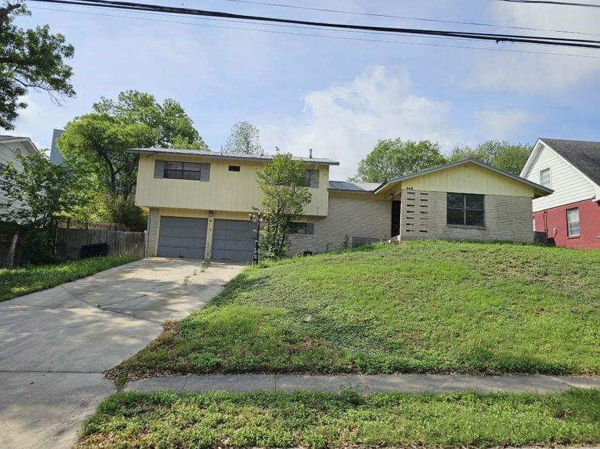 Listing photo 1