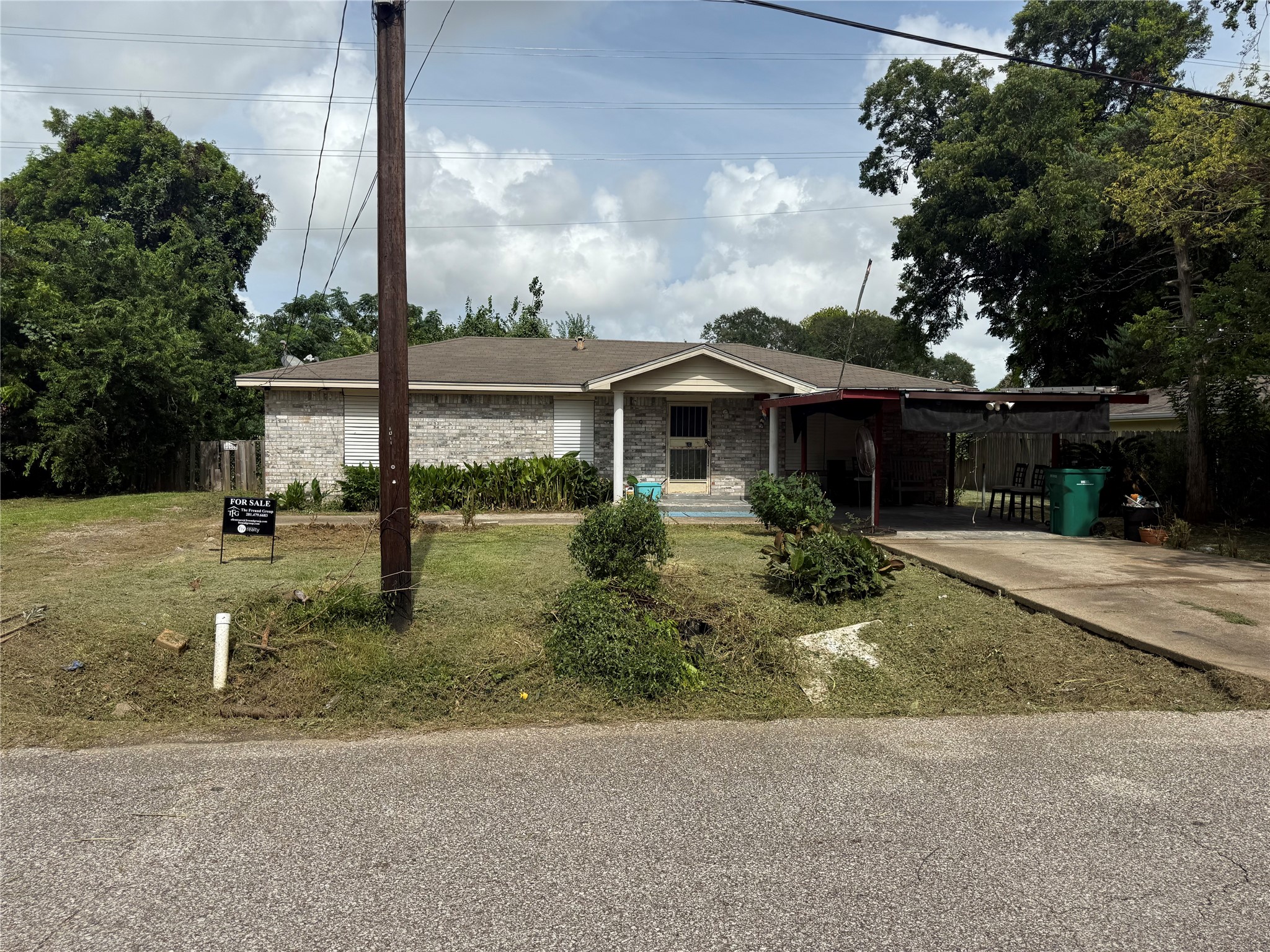 Listing photo 1