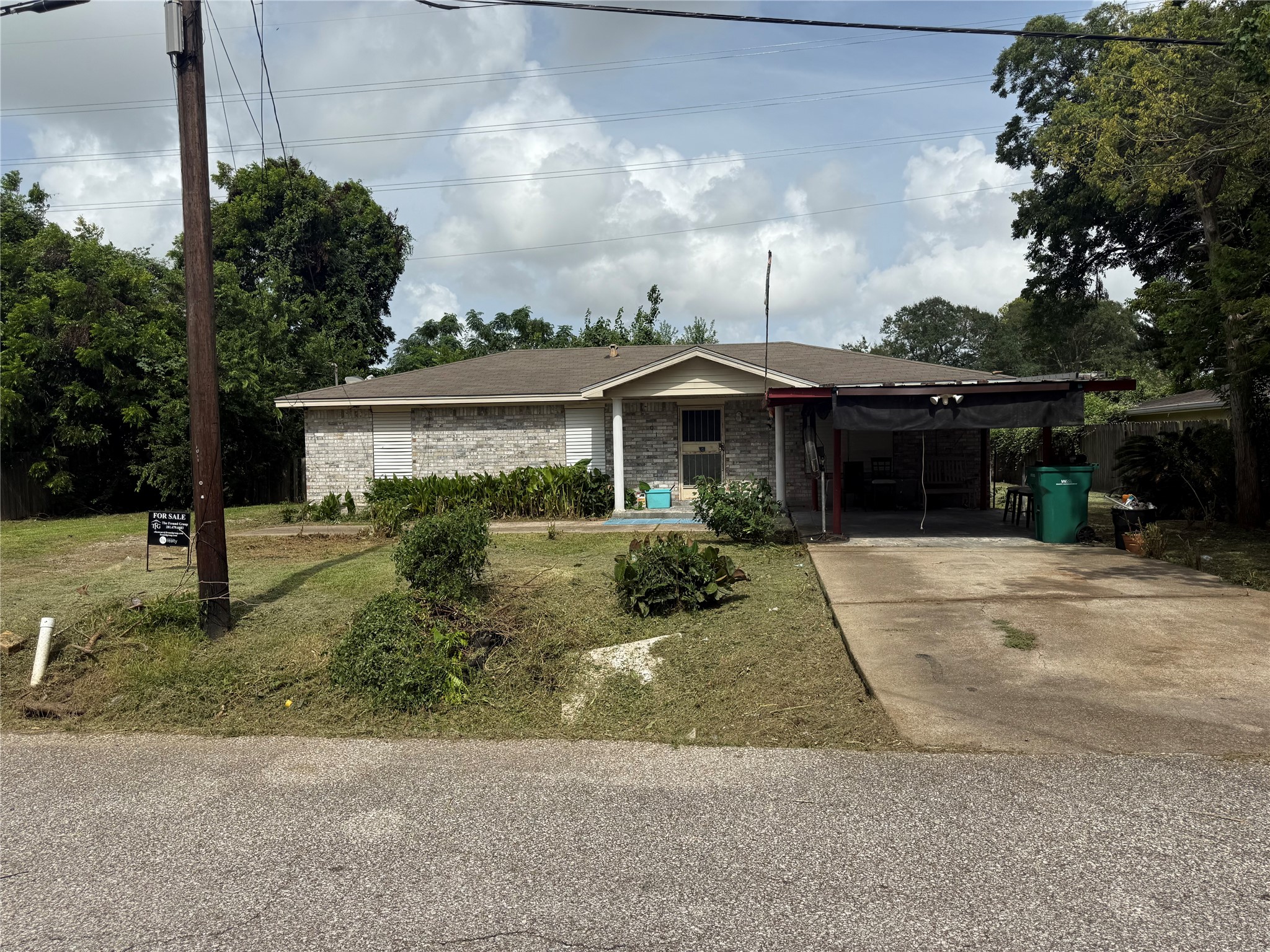 Listing photo 1