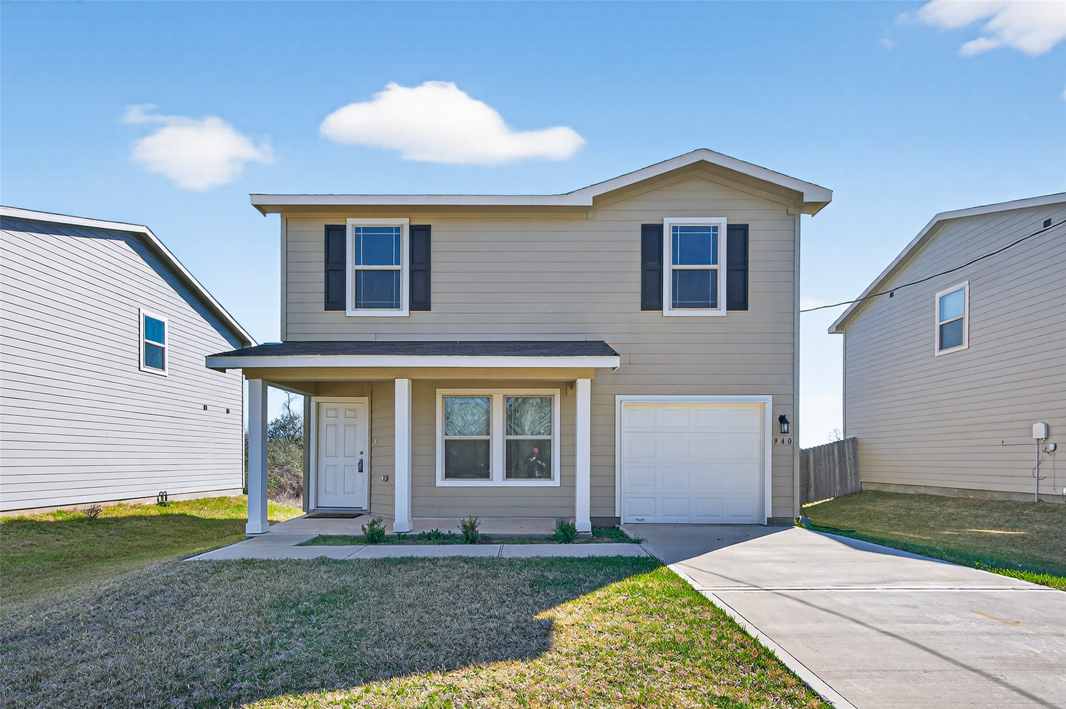 Listing photo 1