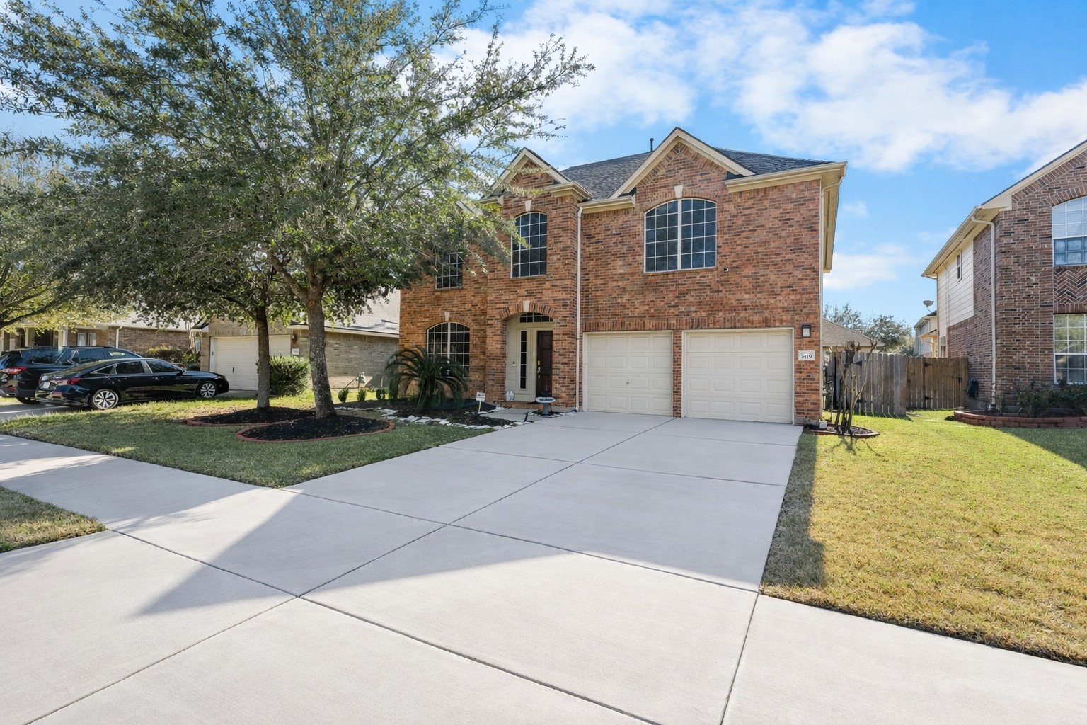 Listing photo 1