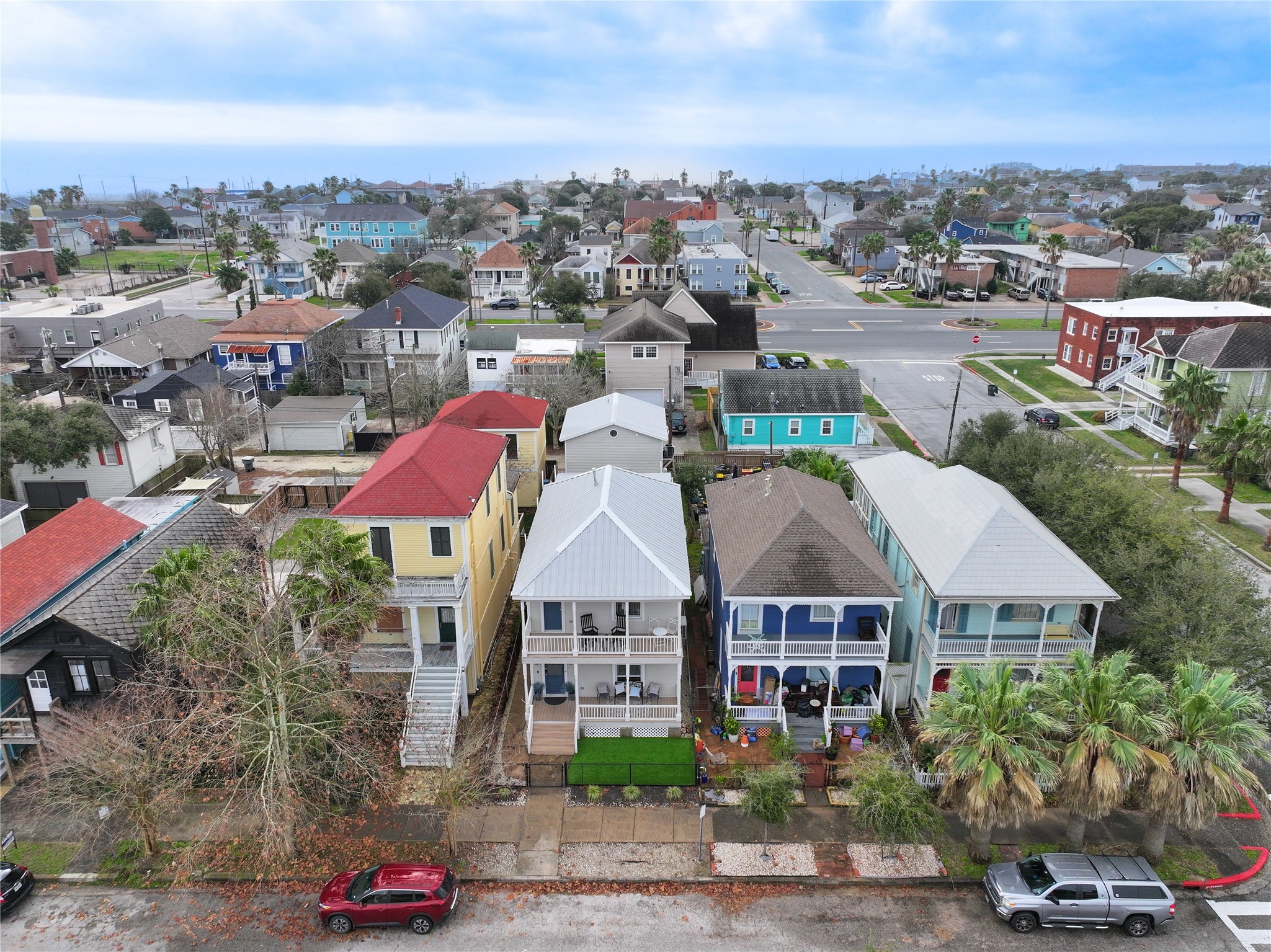 Listing photo 3