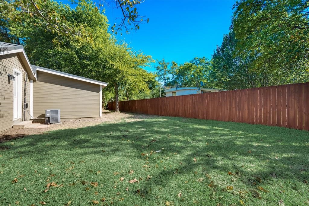 Listing photo 4