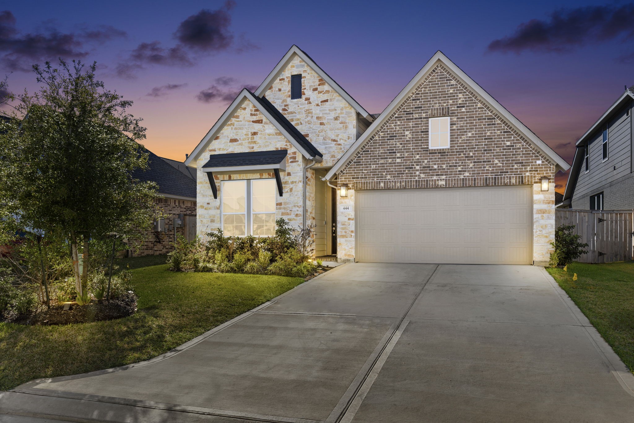 Listing photo 1