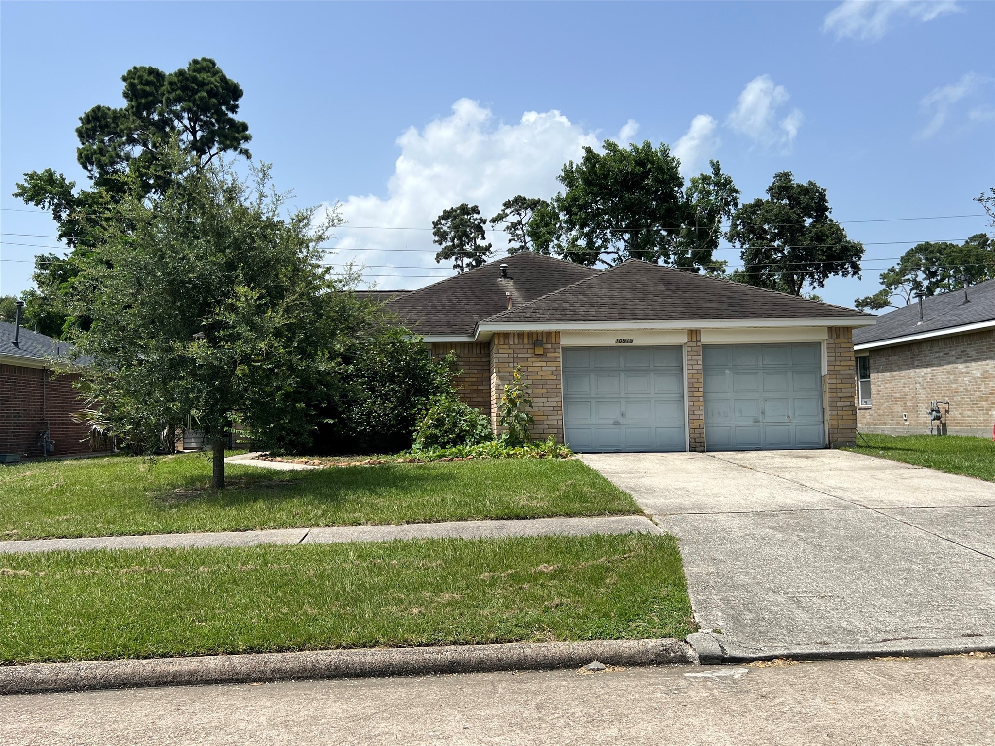 Listing photo 1