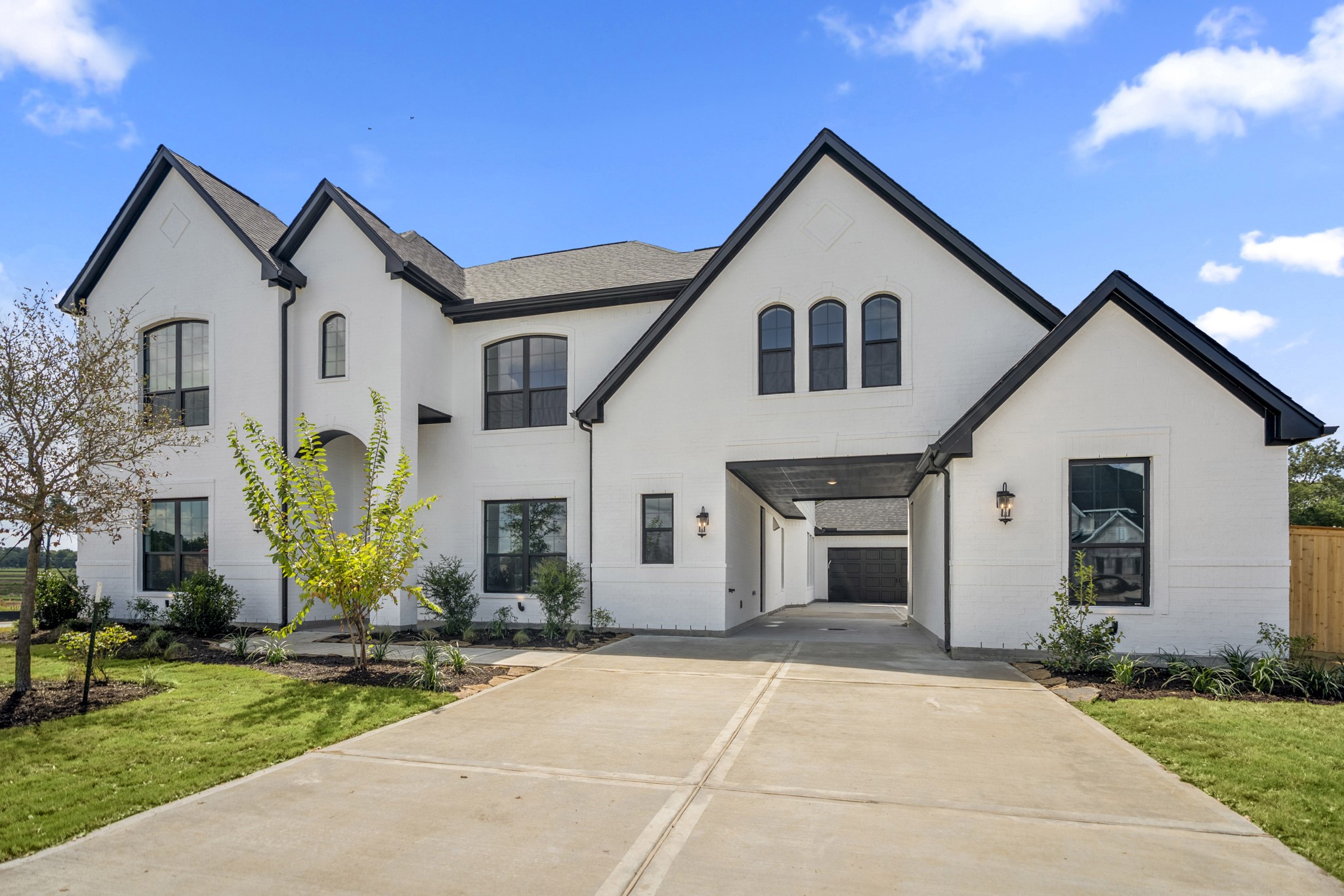 Listing photo 4